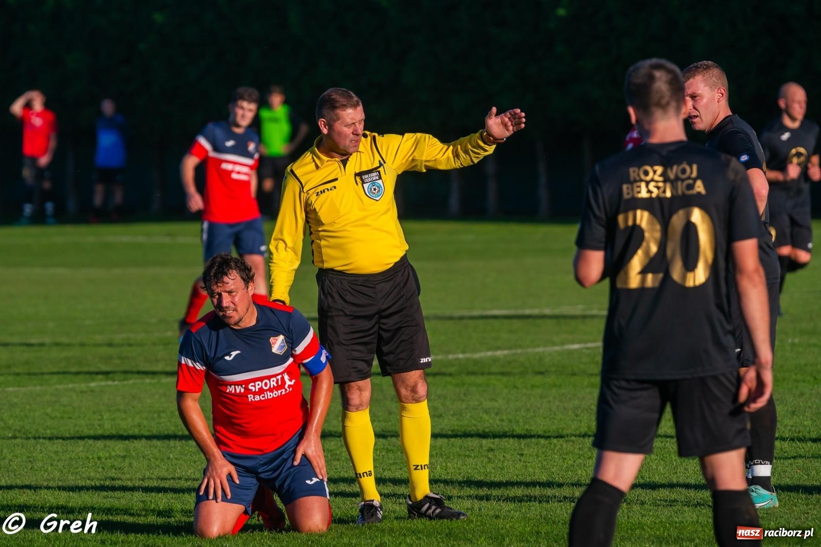 Zdjęcie w galerii na portalu naszraciborz.pl: Wyrównany bój Kolejarza i Rozwoju zakończony podziałem punktów [FOTO] wiadomości z regionu
