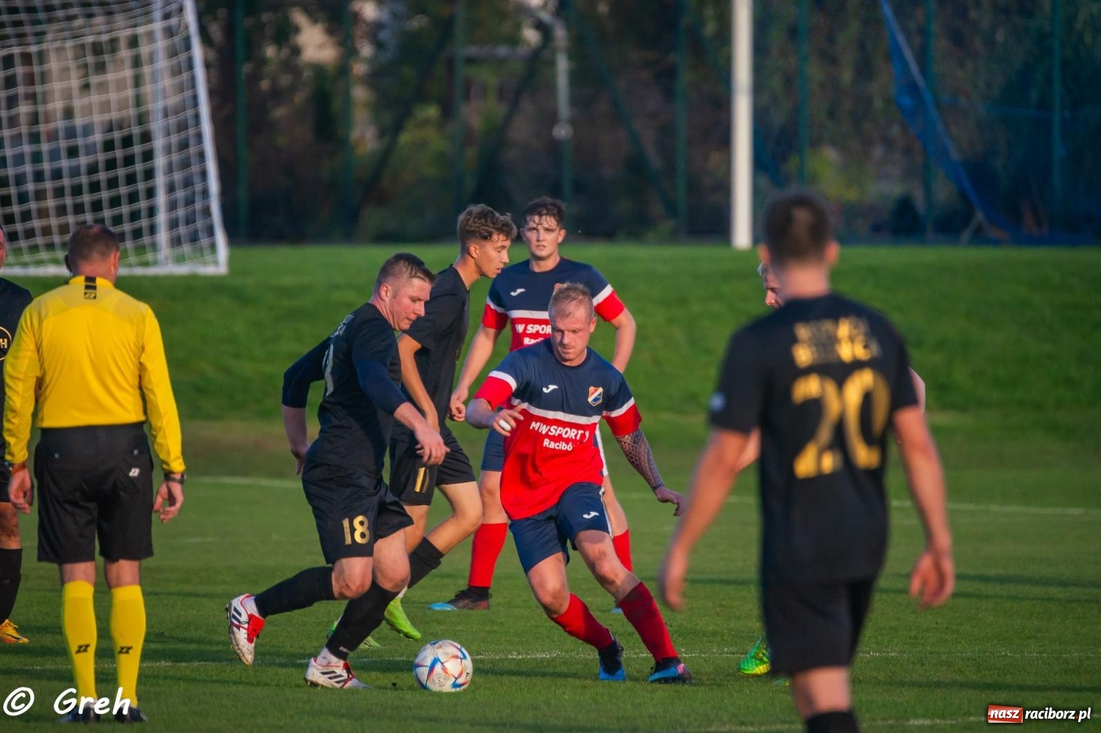 Zdjęcie w galerii na portalu naszraciborz.pl: Wyrównany bój Kolejarza i Rozwoju zakończony podziałem punktów [FOTO] wiadomości z regionu
