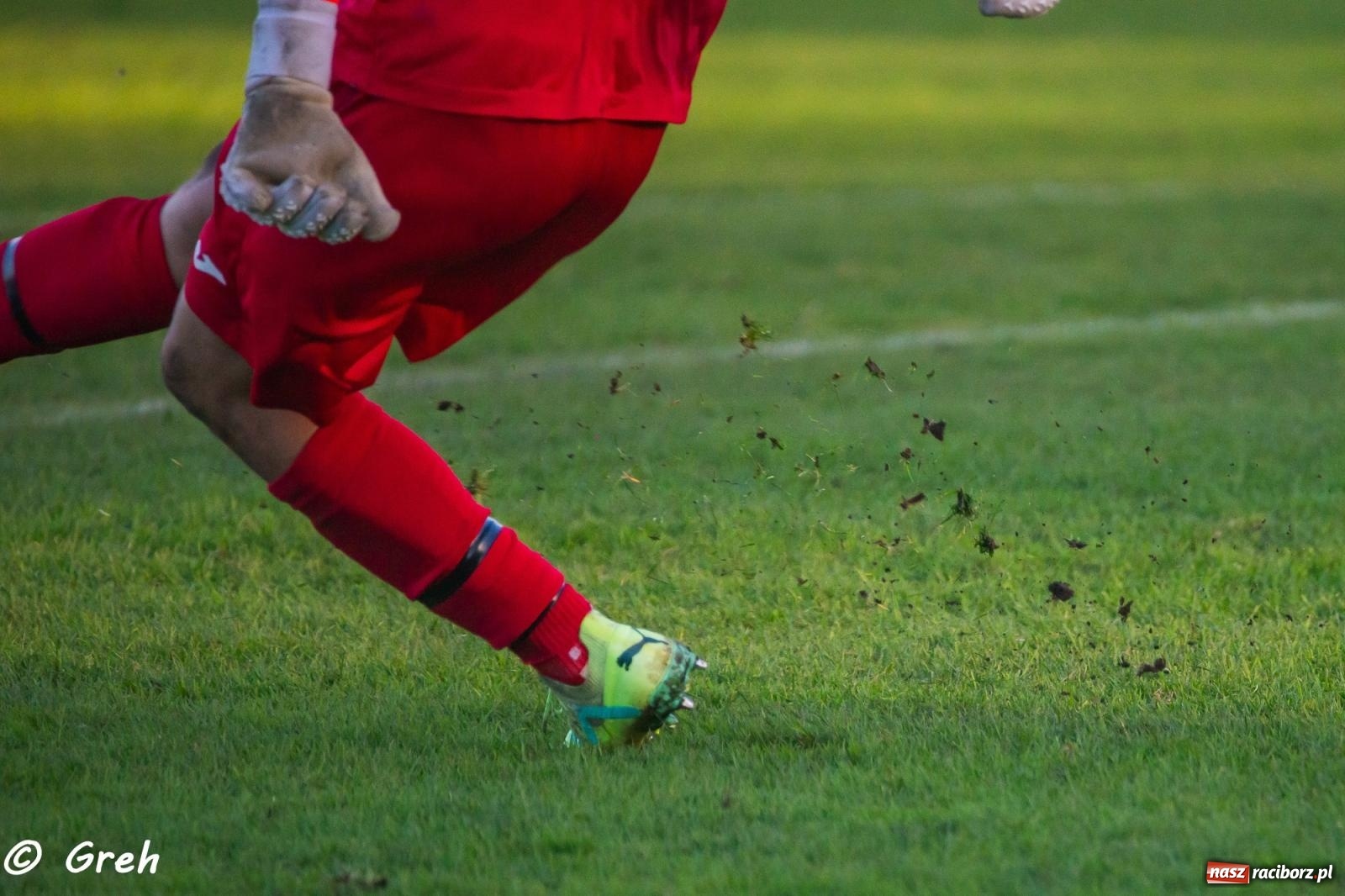 Zdjęcie w galerii na portalu naszraciborz.pl: Wyrównany bój Kolejarza i Rozwoju zakończony podziałem punktów [FOTO] wiadomości z regionu