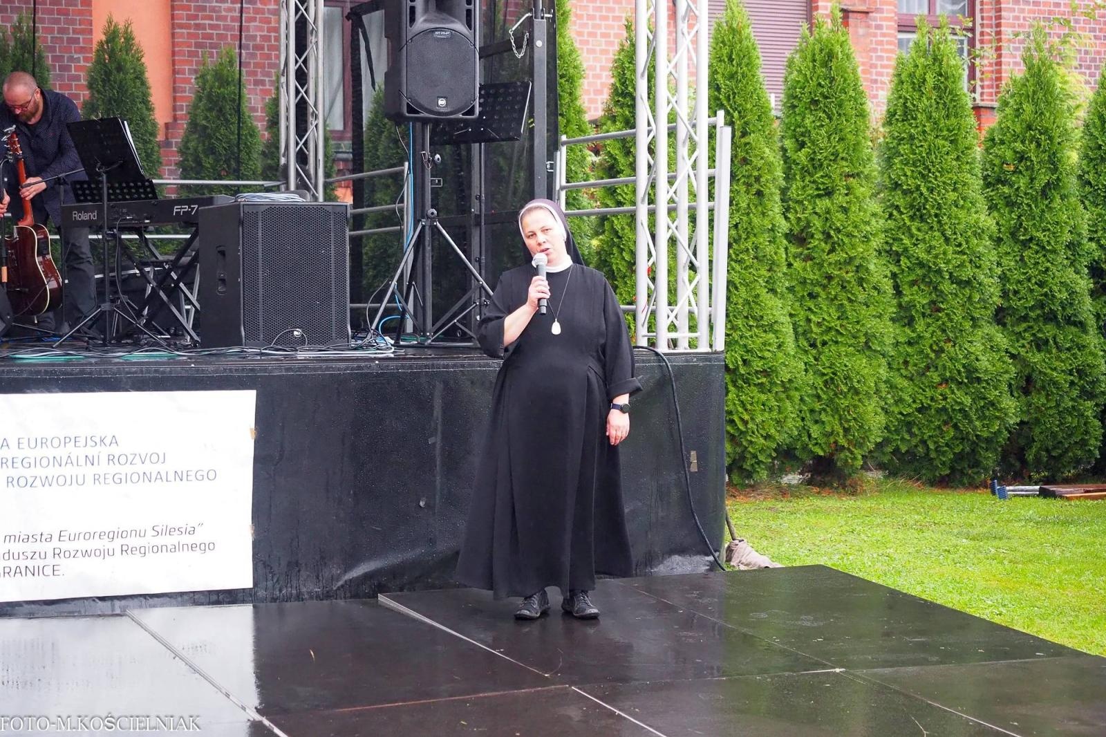Zdjęcie w galerii na portalu naszraciborz.pl: 50 lat pobytu Elżbietanek na Starej Wsi [FOTO i WIDEO] wiadomości z regionu