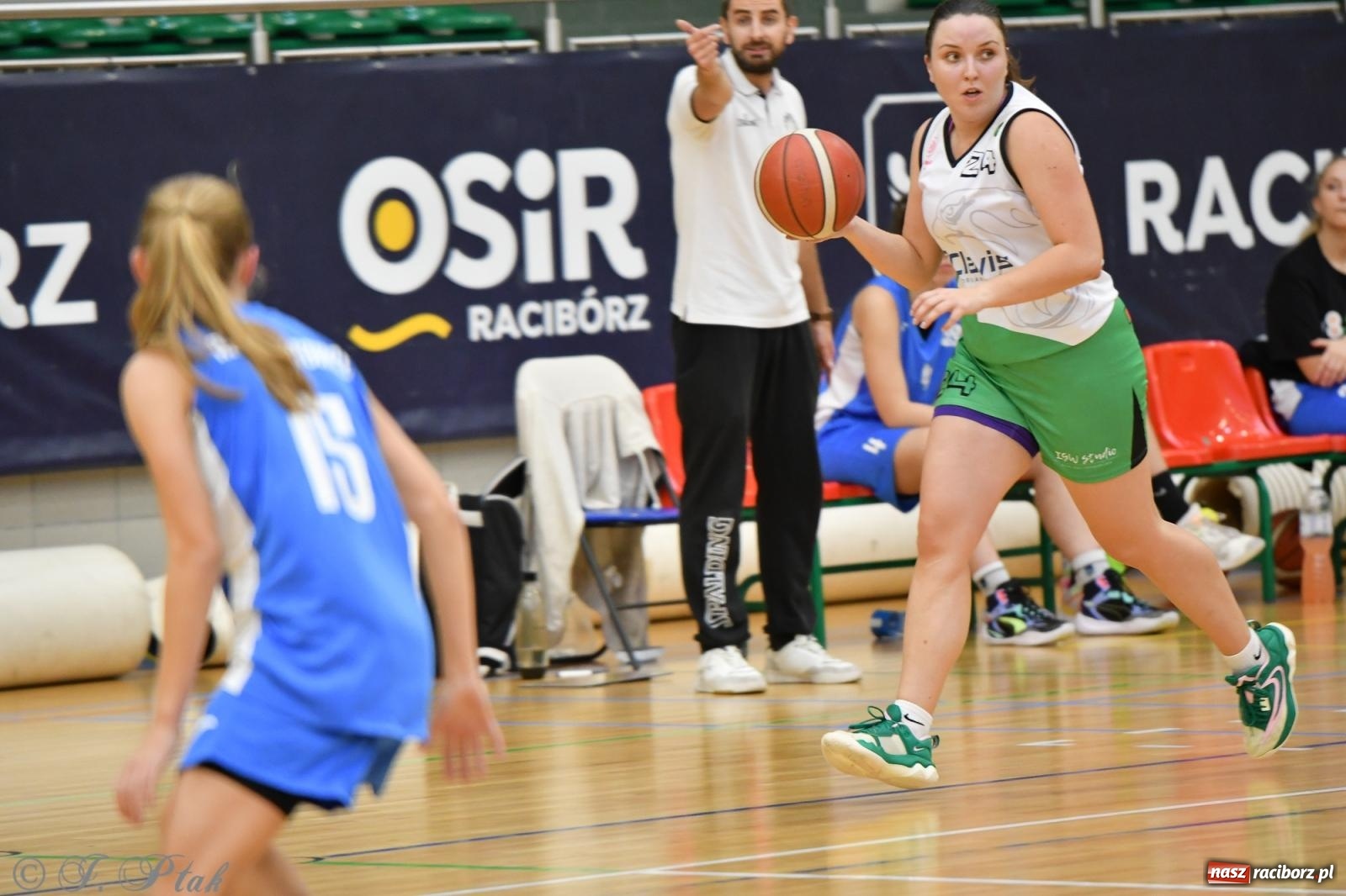 Zdjęcie w galerii na portalu naszraciborz.pl: Druga wygrana RKK. Raciborzanki liderkami [FOTO] wiadomości z regionu