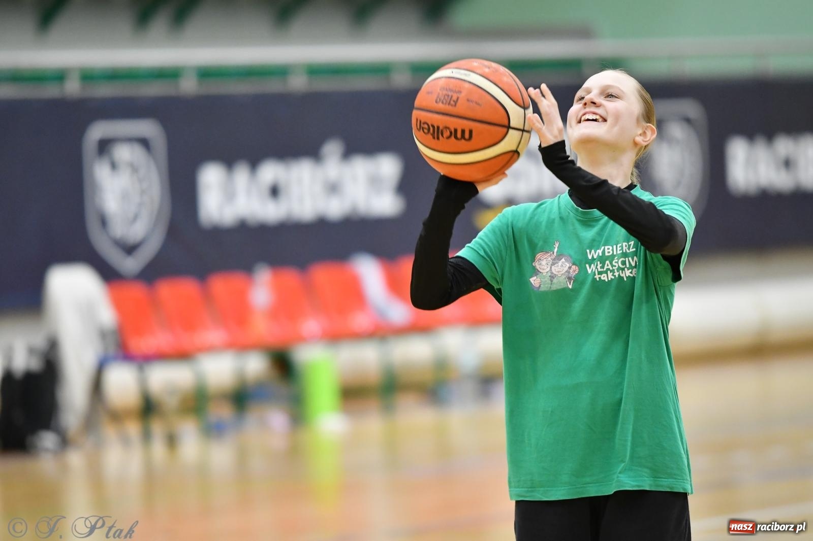 Zdjęcie w galerii na portalu naszraciborz.pl: Druga wygrana RKK. Raciborzanki liderkami [FOTO] wiadomości z regionu