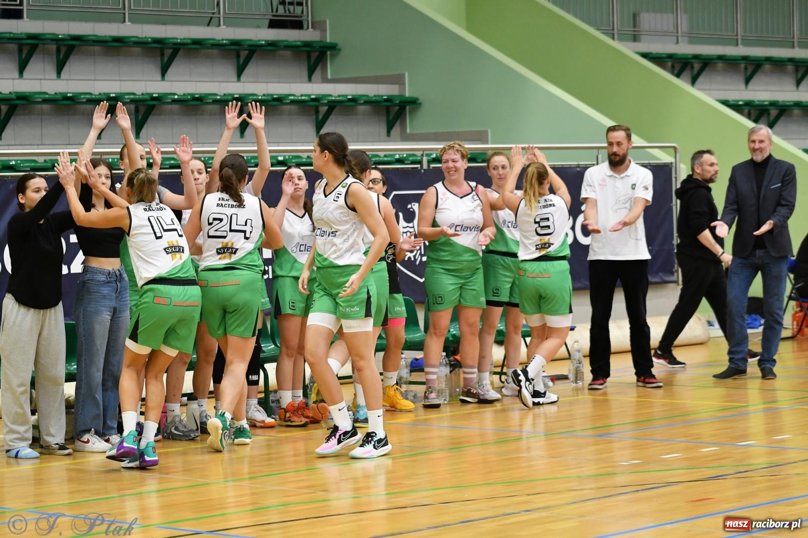 Zdjęcie w galerii na portalu naszraciborz.pl: Druga wygrana RKK. Raciborzanki liderkami [FOTO] wiadomości z regionu