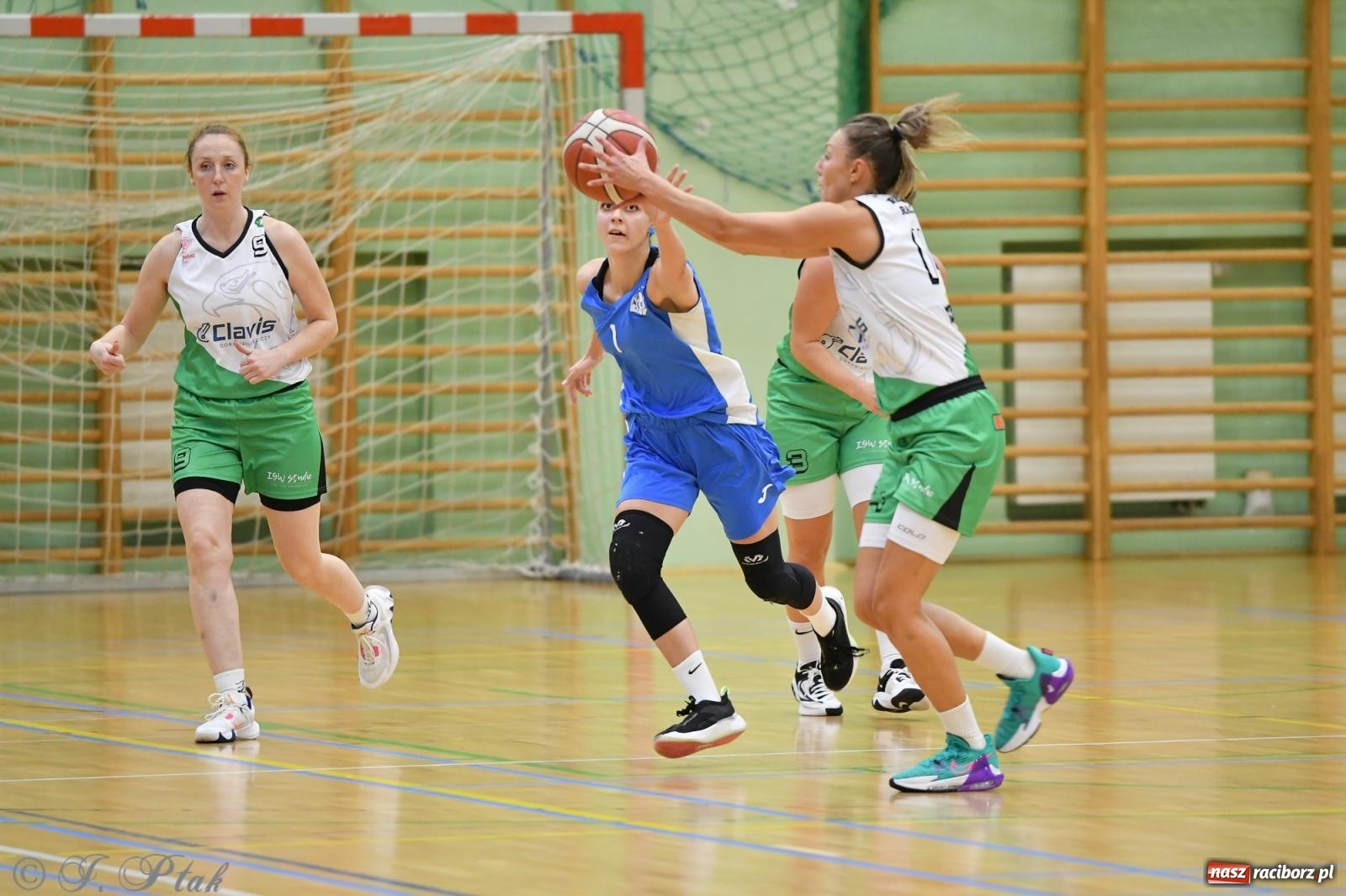 Zdjęcie w galerii na portalu naszraciborz.pl: Druga wygrana RKK. Raciborzanki liderkami [FOTO] wiadomości z regionu
