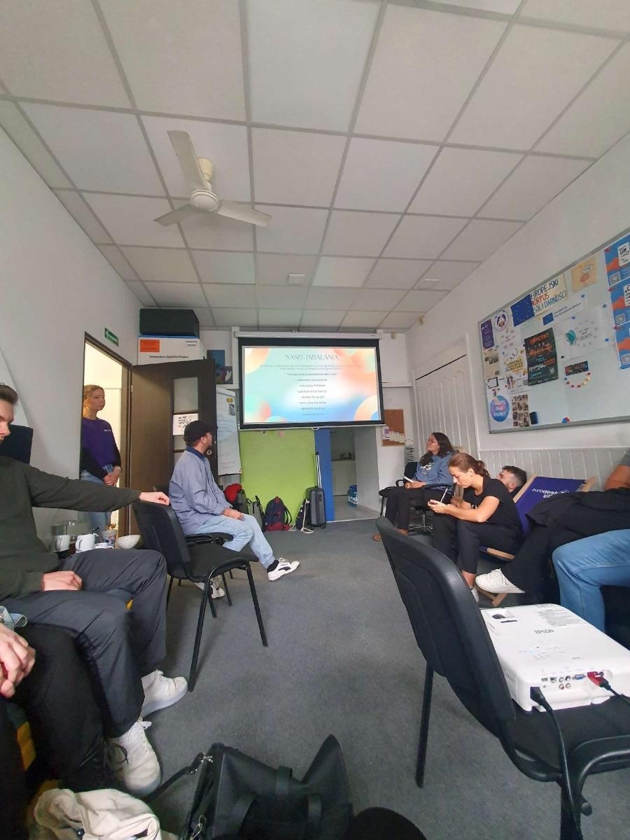 Zdjęcie w galerii na portalu naszraciborz.pl: Stacja młodych i Raciborski Urban Lab na nowym dworcu wiadomości z regionu