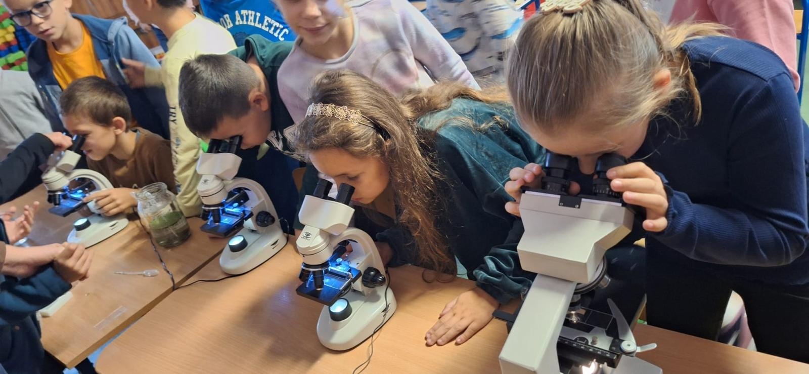 Zdjęcie w galerii na portalu naszraciborz.pl: Szkoły z Brzezia i Nędzy wyróżnione w 12. edycji Planety Energii wiadomości z regionu