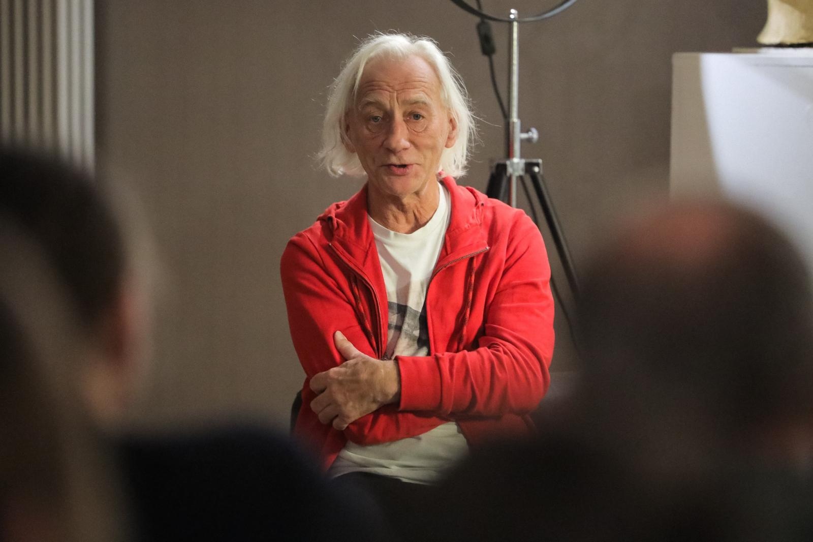 Zdjęcie w galerii na portalu naszraciborz.pl: Tekst urywa się... Niecodzienny teatralny poniedziałek w RCK wiadomości z regionu