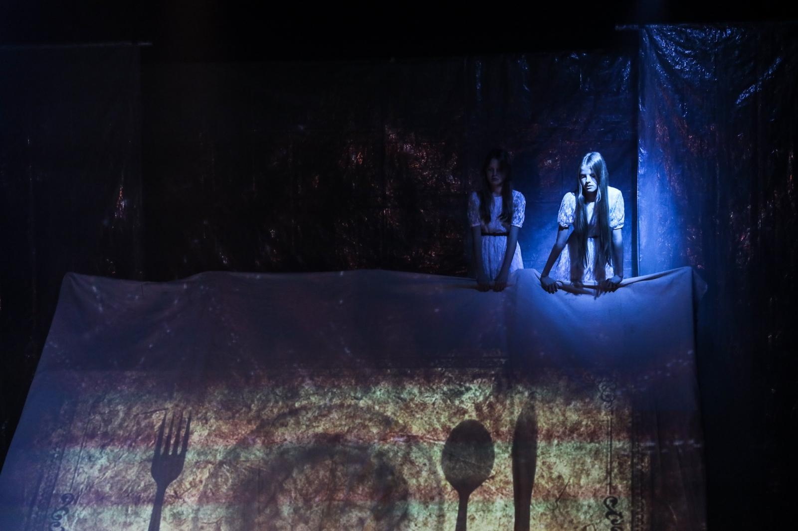 Zdjęcie w galerii na portalu naszraciborz.pl: Tekst urywa się... Niecodzienny teatralny poniedziałek w RCK wiadomości z regionu