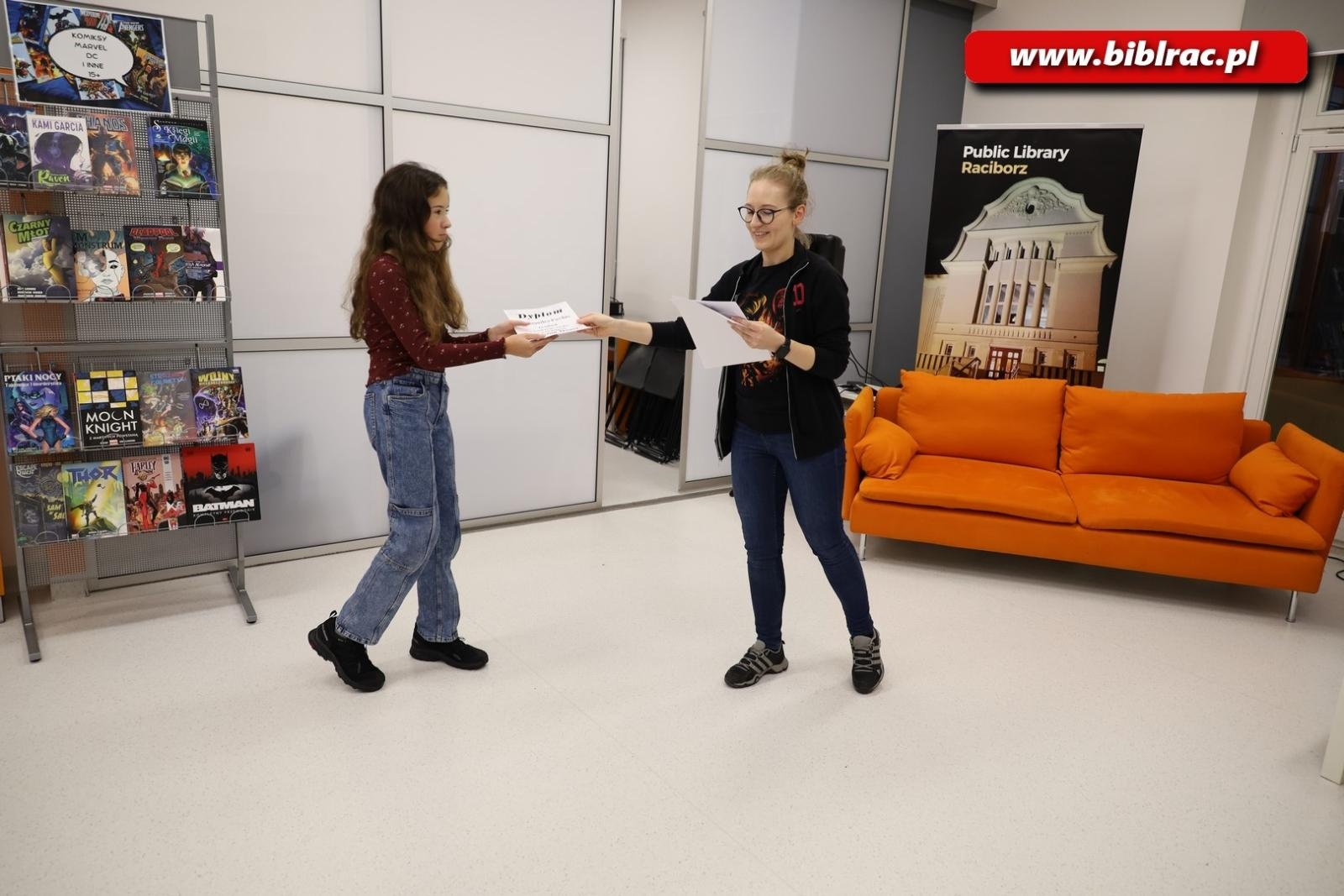 Zdjęcie w galerii na portalu naszraciborz.pl: Rodzina Monet – konkurs wiedzy w raciborskiej bibliotece wiadomości z regionu