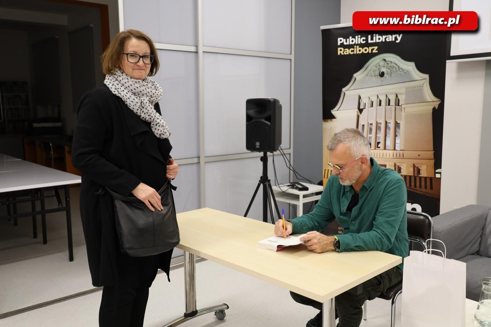 Zdjęcie w galerii na portalu naszraciborz.pl: Historia na śmierć i życie Wojciecha Tochmana w raciborskiej bibliotece wiadomości z regionu