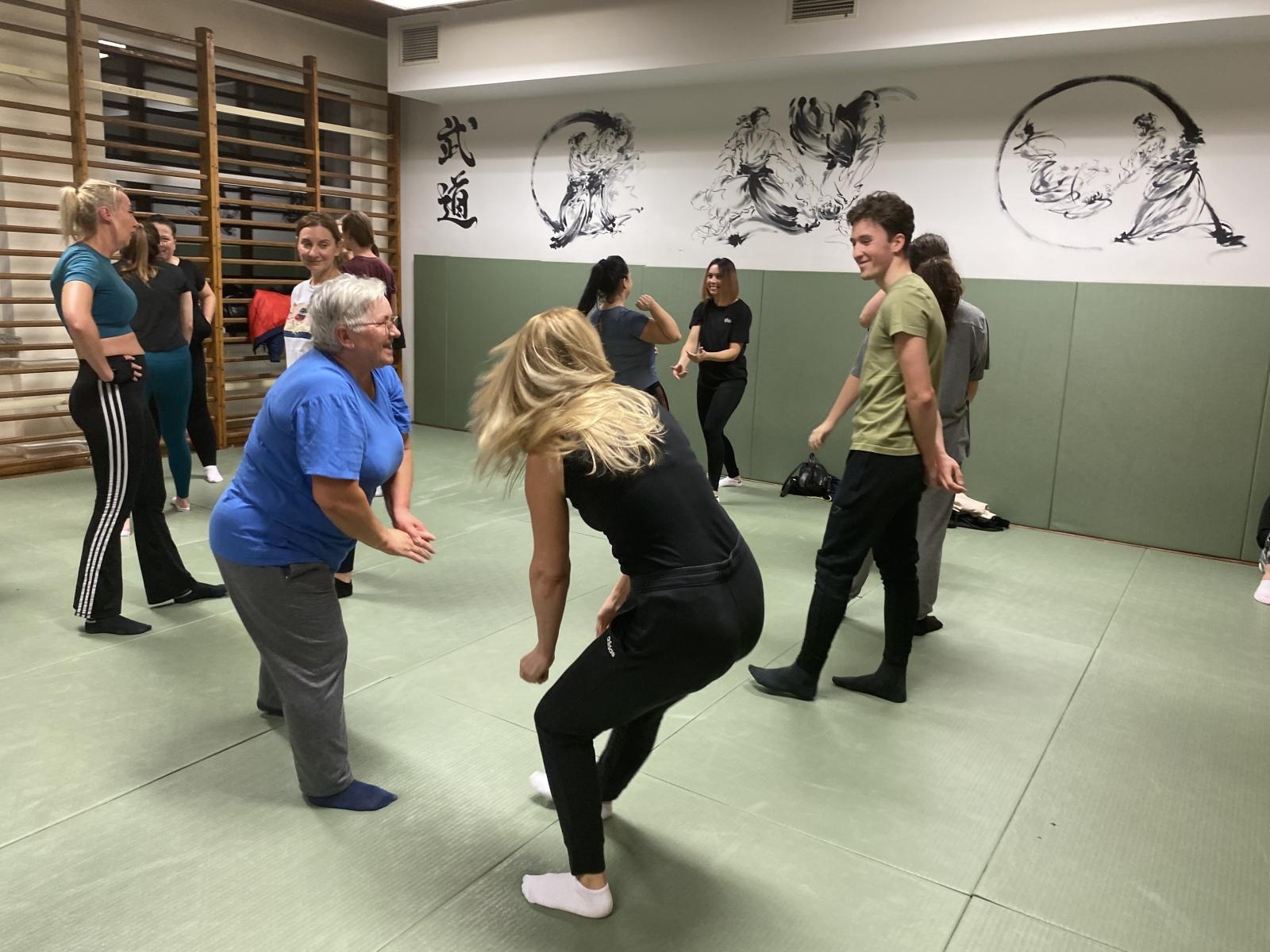 Zdjęcie w galerii na portalu naszraciborz.pl: Ruszył kurs samoobrony dla pań wiadomości z regionu