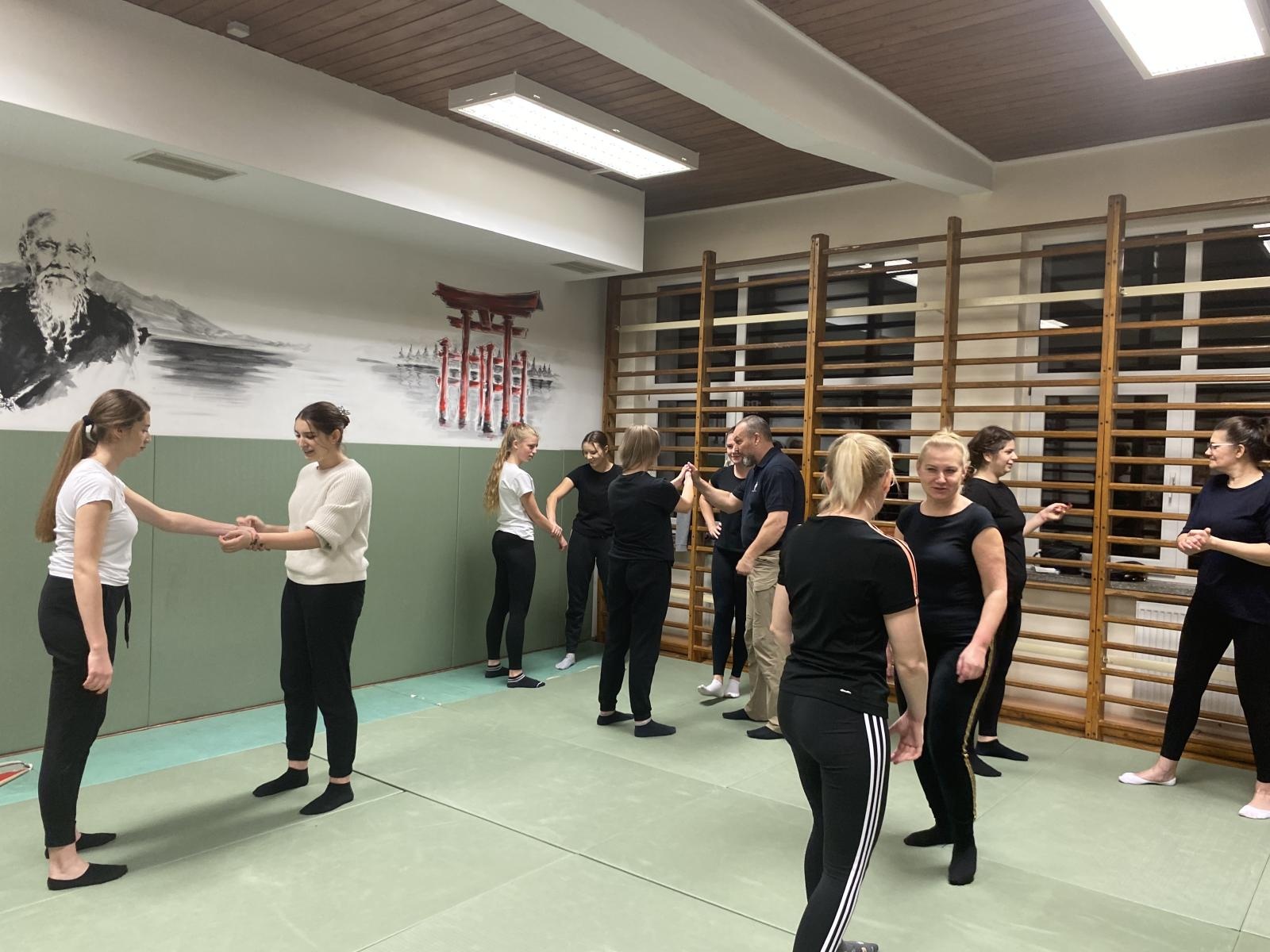 Zdjęcie w galerii na portalu naszraciborz.pl: Ruszył kurs samoobrony dla pań wiadomości z regionu