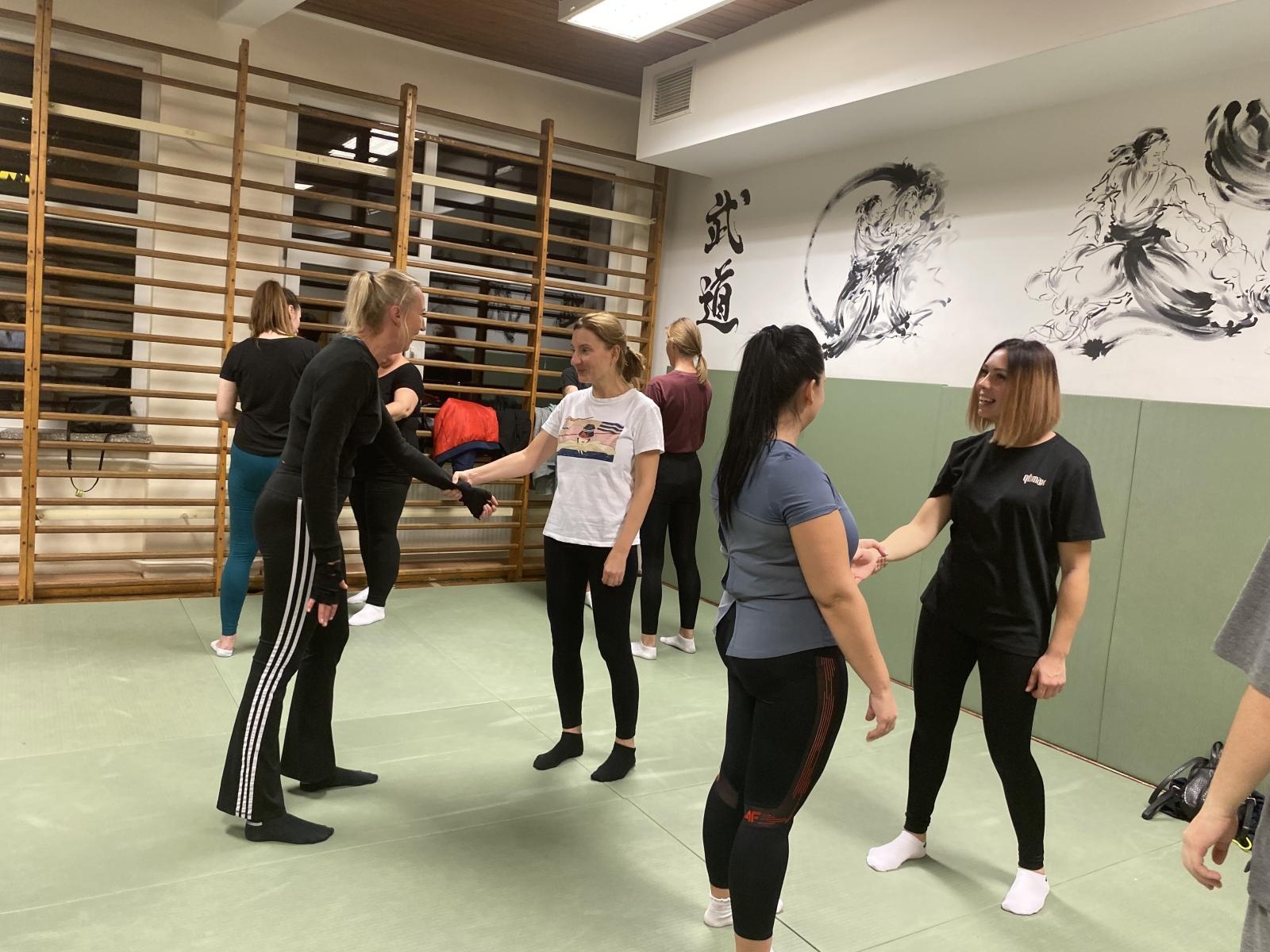 Zdjęcie w galerii na portalu naszraciborz.pl: Ruszył kurs samoobrony dla pań wiadomości z regionu