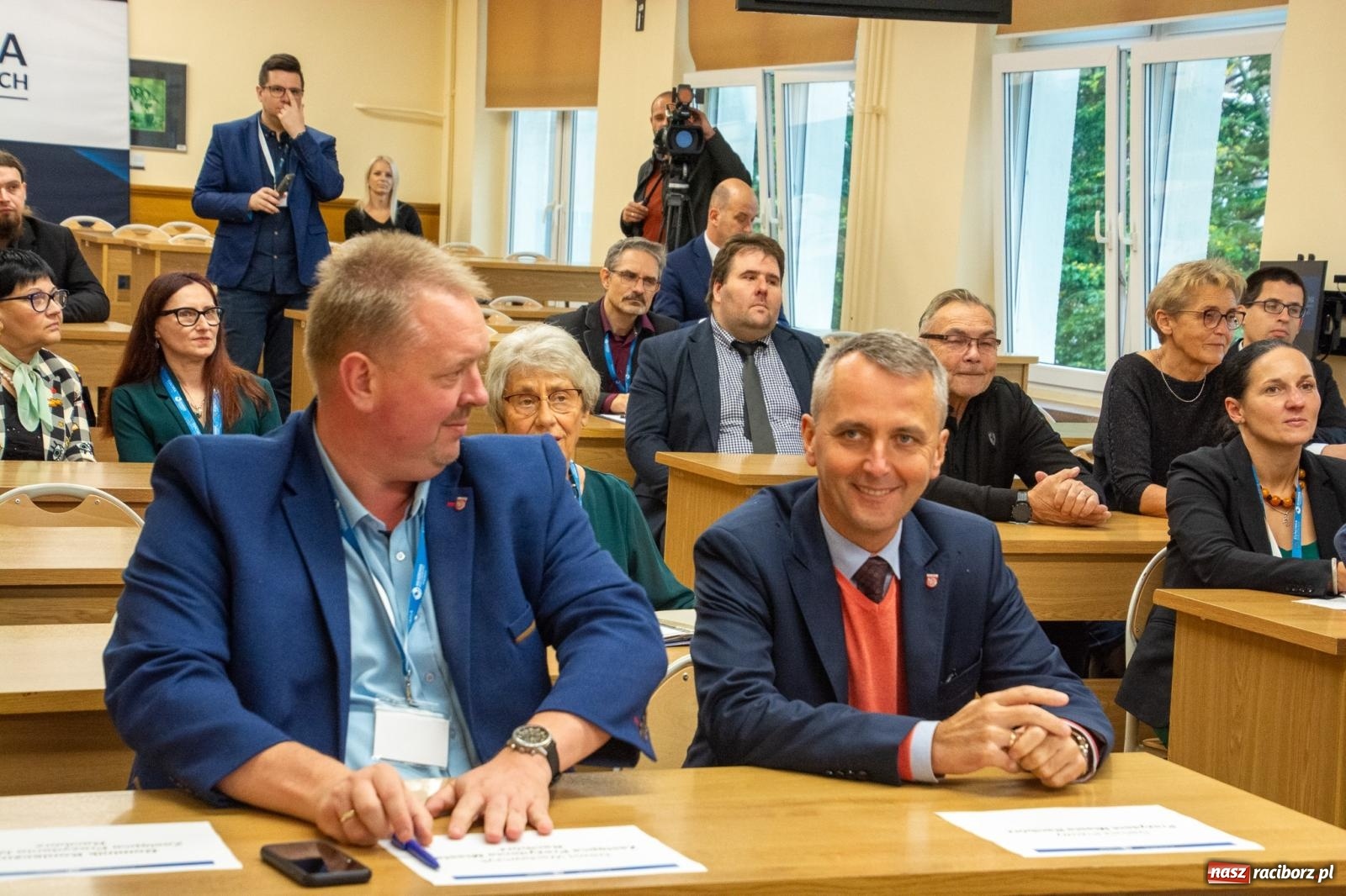 Zdjęcie w galerii na portalu naszraciborz.pl: Jerzy Buzek gościem na seminarium Eunomii w raciborskiej ANS wiadomości z regionu