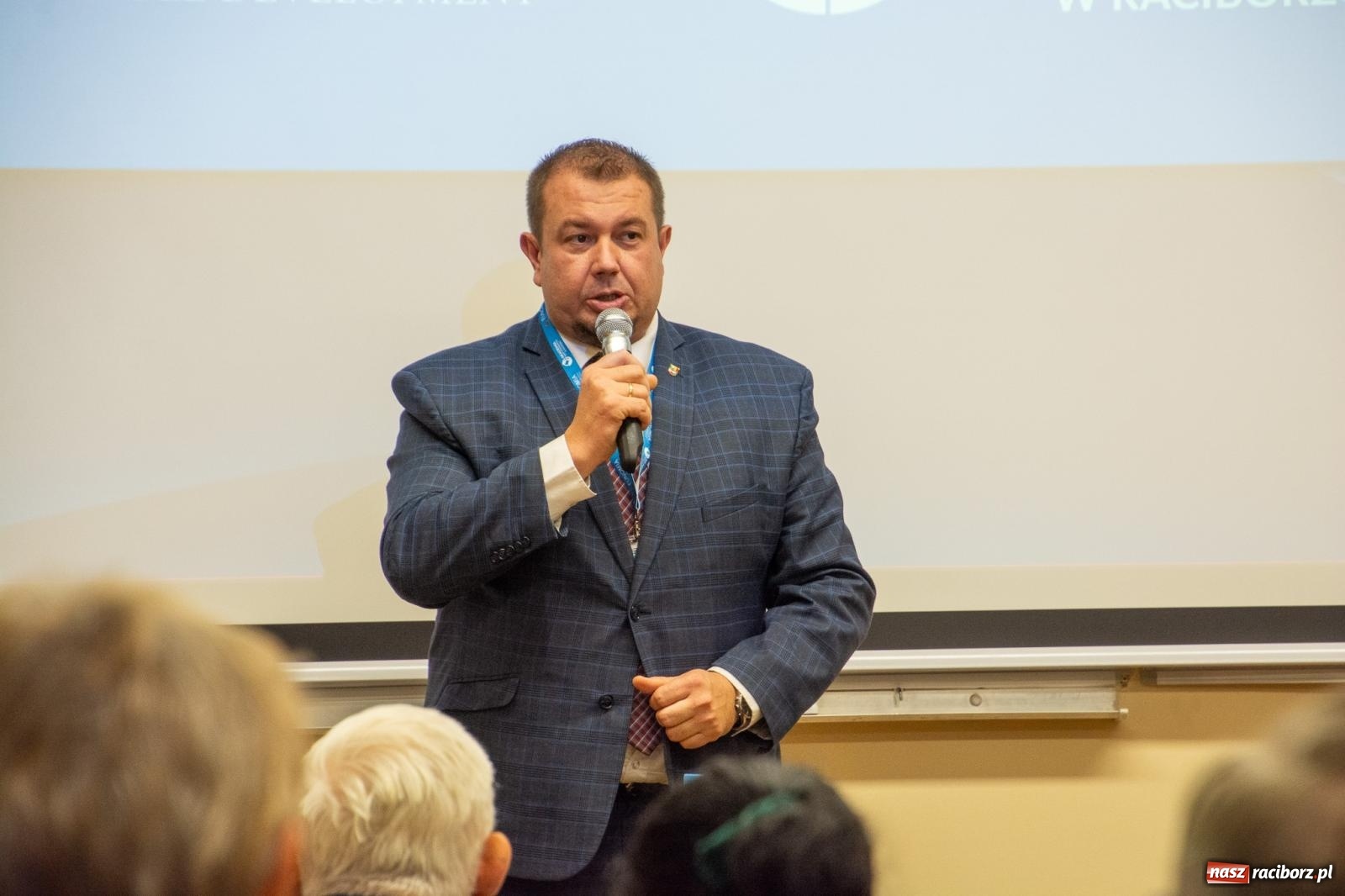 Zdjęcie w galerii na portalu naszraciborz.pl: Jerzy Buzek gościem na seminarium Eunomii w raciborskiej ANS wiadomości z regionu