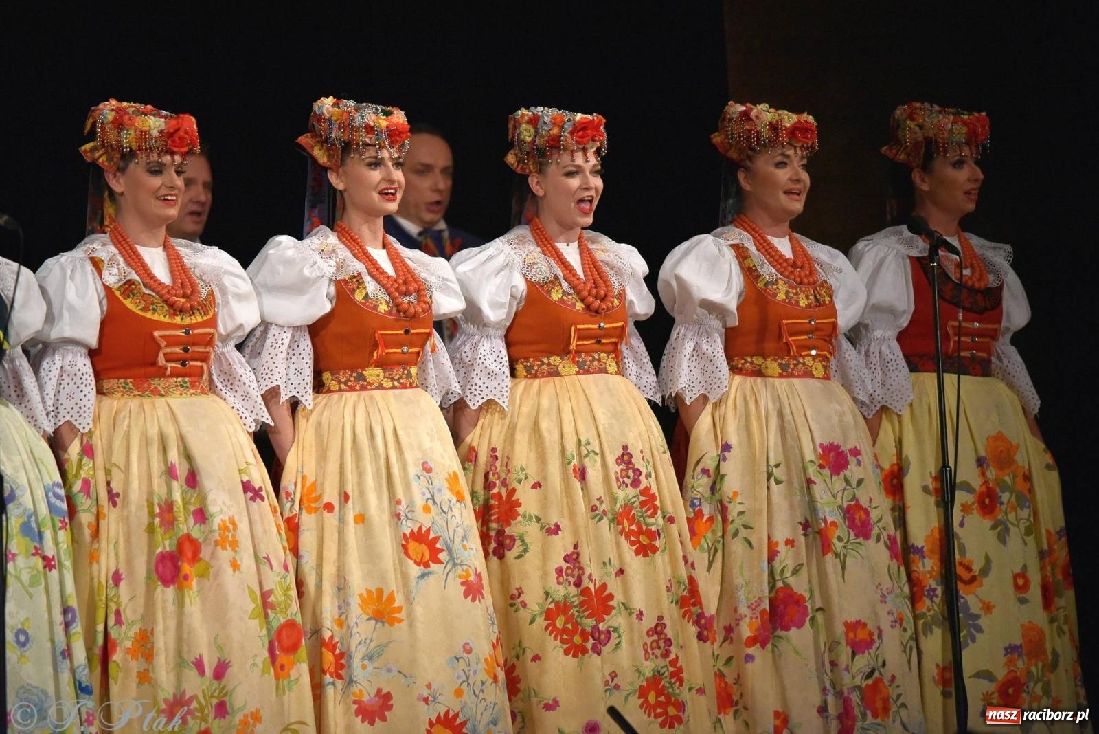 Zdjęcie w galerii na portalu naszraciborz.pl: Siedem dekad ze Śląskiem. Koncert w Raciborzu [FOTO i WIDEO] wiadomości z regionu