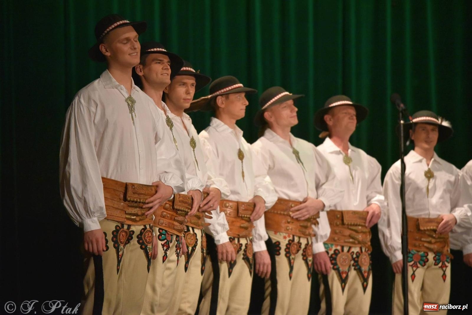Zdjęcie w galerii na portalu naszraciborz.pl: Siedem dekad ze Śląskiem. Koncert w Raciborzu [FOTO i WIDEO] wiadomości z regionu