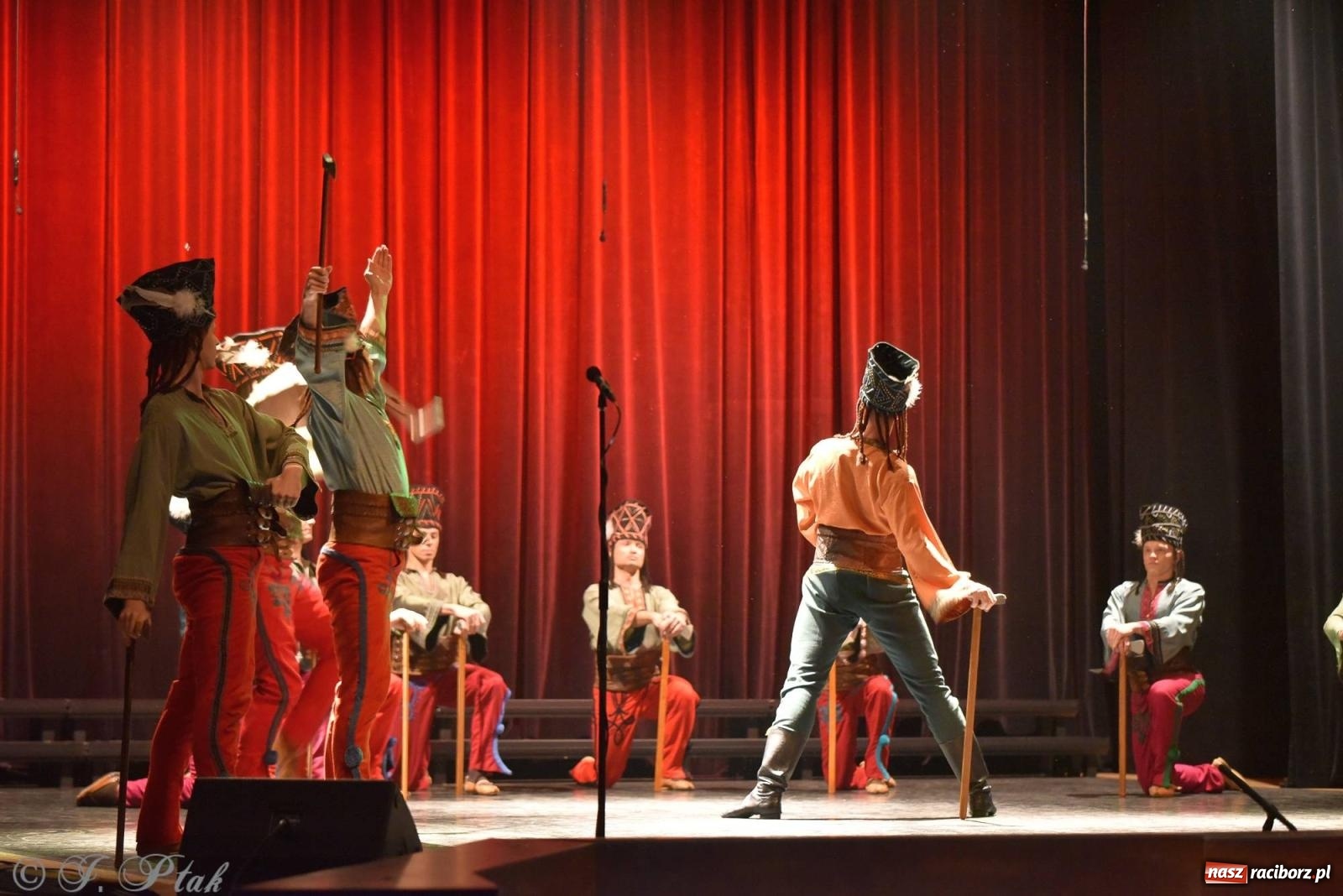 Zdjęcie w galerii na portalu naszraciborz.pl: Siedem dekad ze Śląskiem. Koncert w Raciborzu [FOTO i WIDEO] wiadomości z regionu