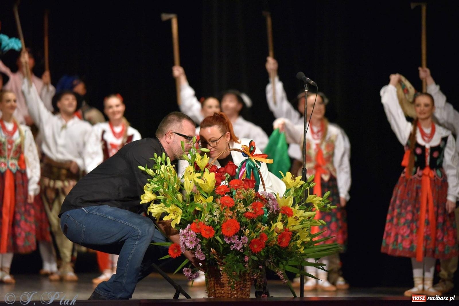 Zdjęcie w galerii na portalu naszraciborz.pl: Siedem dekad ze Śląskiem. Koncert w Raciborzu [FOTO i WIDEO] wiadomości z regionu