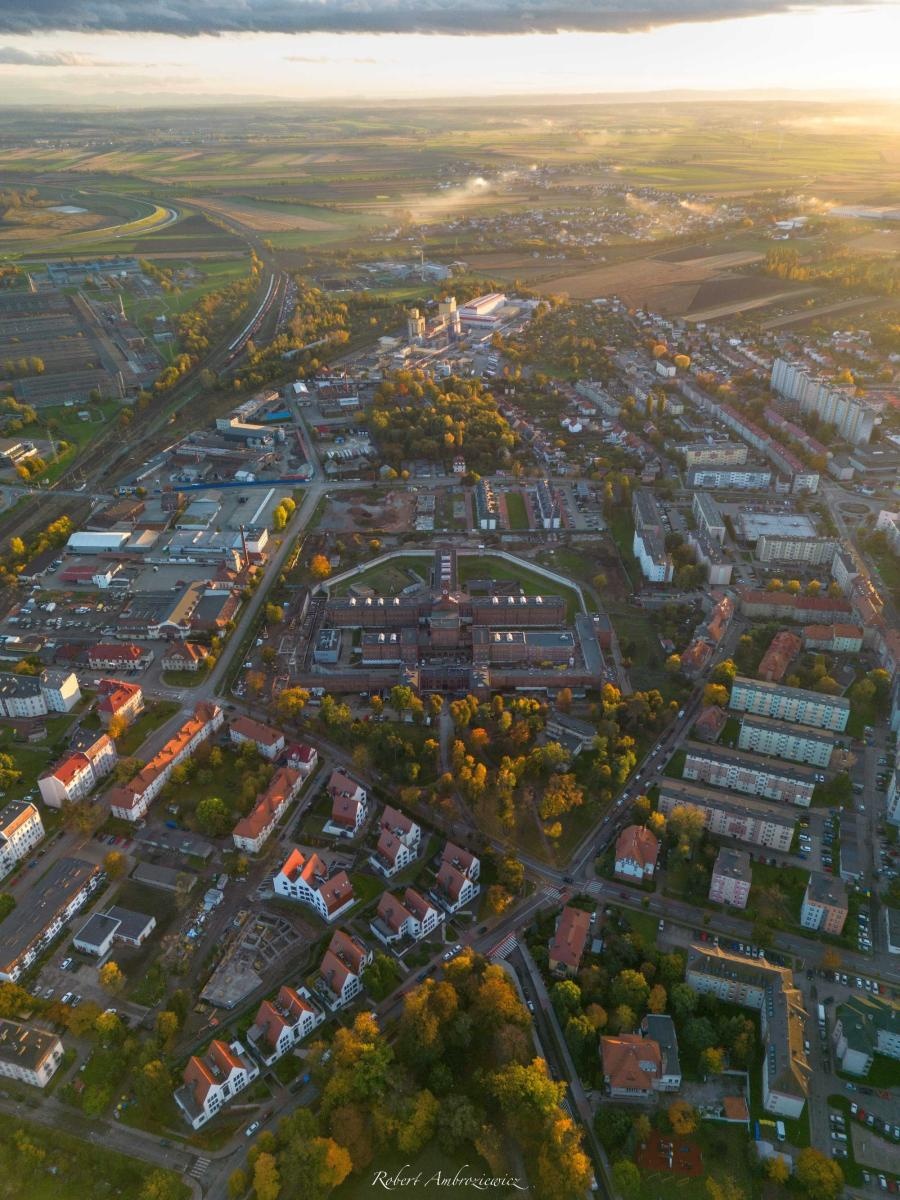 Zdjęcie w galerii na portalu naszraciborz.pl: Racibórz przed zmianą czasu. Zdjęcia lotnicze wiadomości z regionu