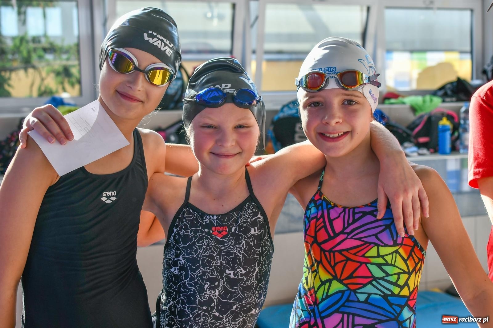 Zdjęcie w galerii na portalu naszraciborz.pl: Pływacka rywalizacja w sprincie w ZSOMS [FOTO i WIDEO] wiadomości z regionu