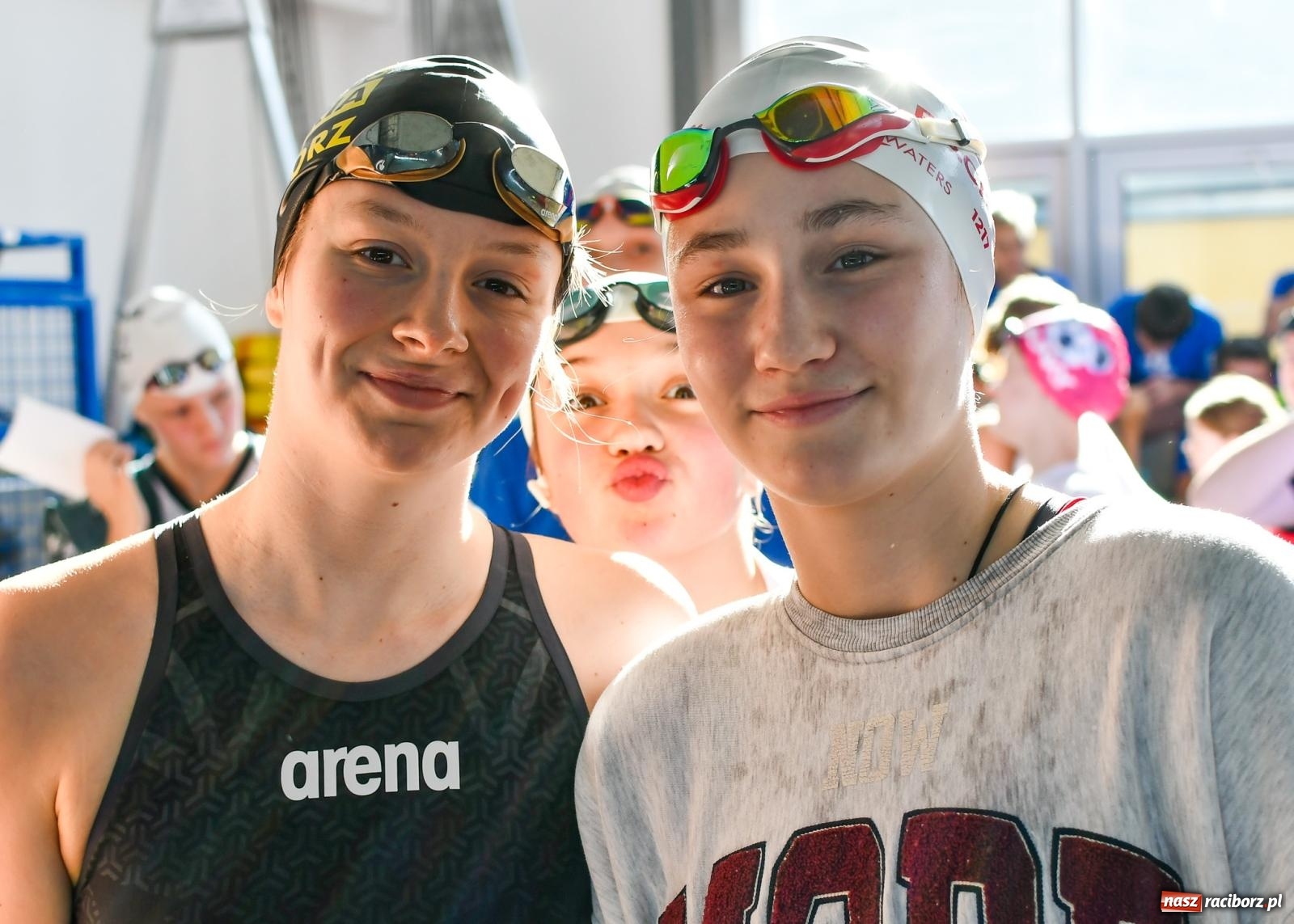 Zdjęcie w galerii na portalu naszraciborz.pl: Pływacka rywalizacja w sprincie w ZSOMS [FOTO i WIDEO] wiadomości z regionu