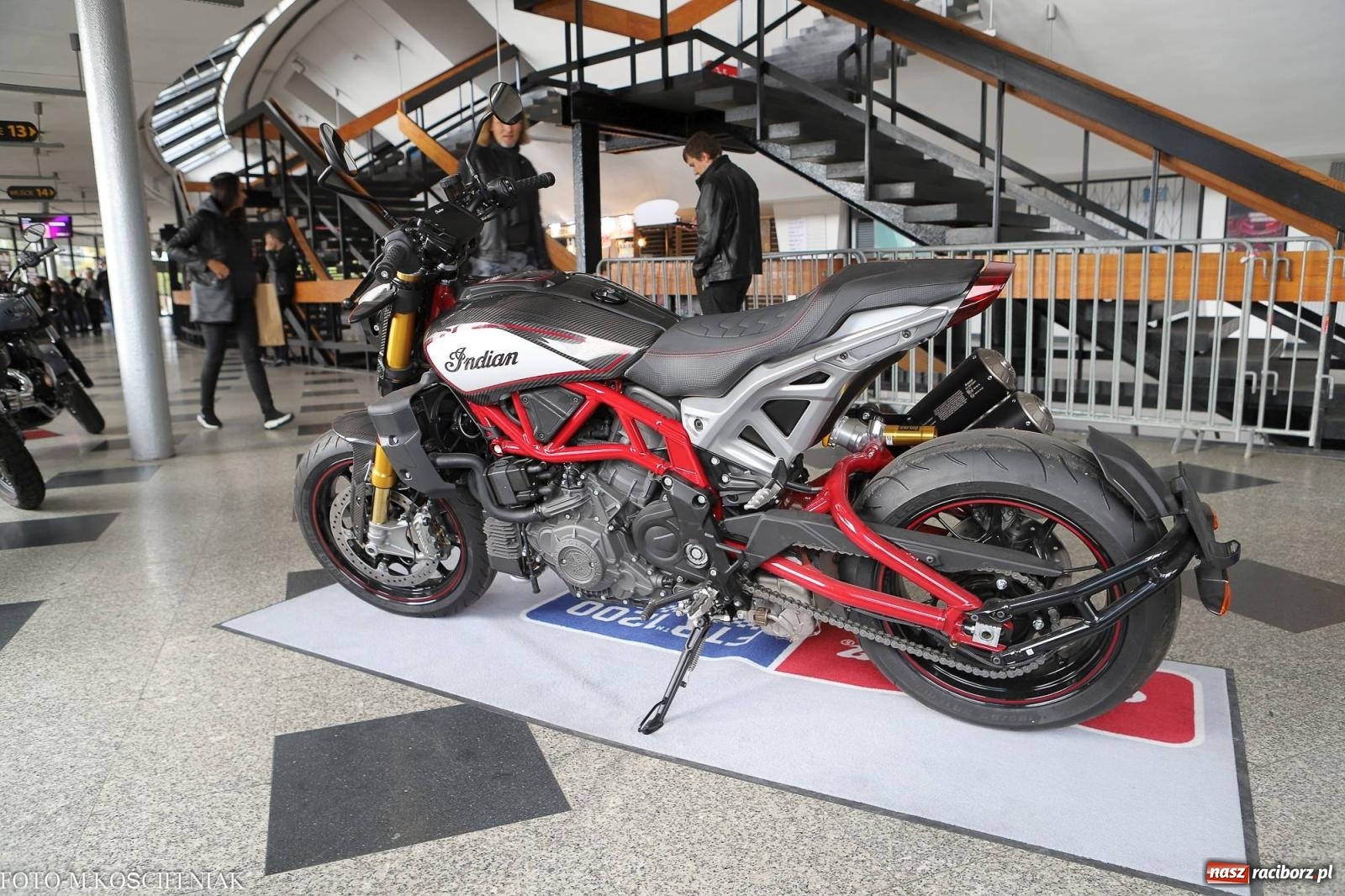 Zdjęcie w galerii na portalu naszraciborz.pl: 41. Festiwal Rawa Blues w katowickim Spodku wiadomości z regionu