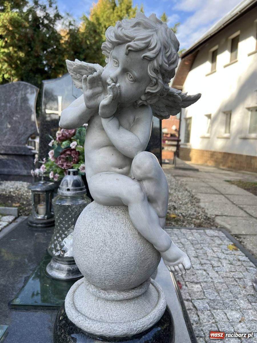 Zdjęcie w galerii na portalu naszraciborz.pl: Jeruzalem przed wspomnieniem Wszystkich Świętych i Zaduszkami wiadomości z regionu