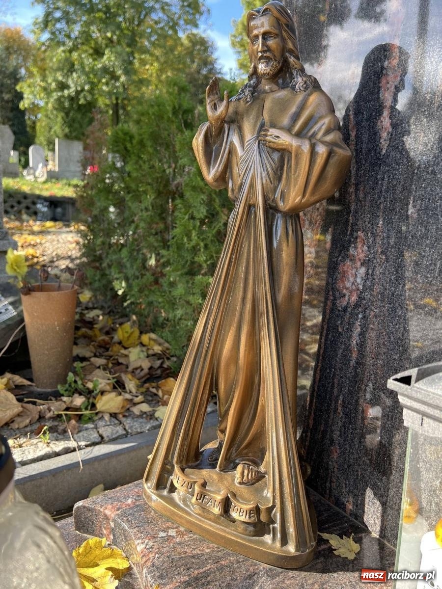 Zdjęcie w galerii na portalu naszraciborz.pl: Jeruzalem przed wspomnieniem Wszystkich Świętych i Zaduszkami wiadomości z regionu