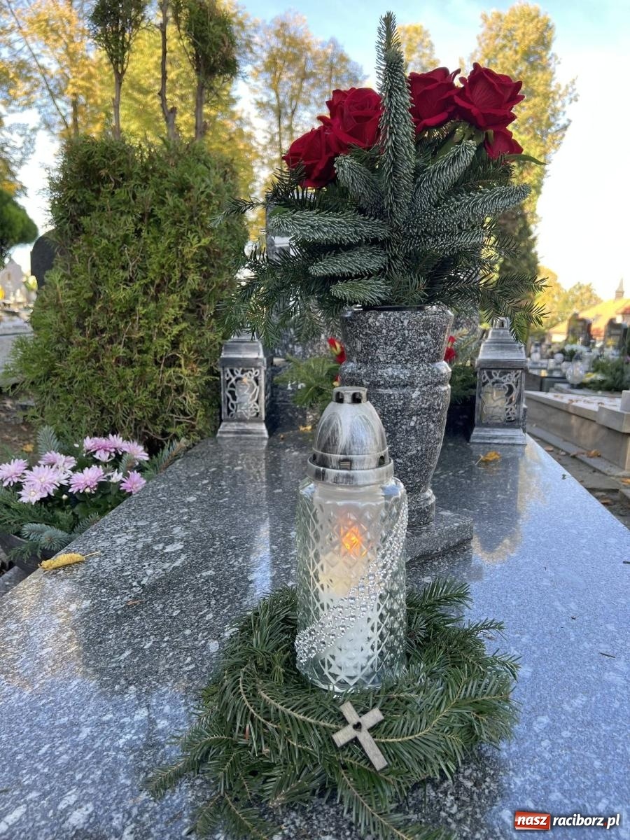 Zdjęcie w galerii na portalu naszraciborz.pl: Jeruzalem przed wspomnieniem Wszystkich Świętych i Zaduszkami wiadomości z regionu