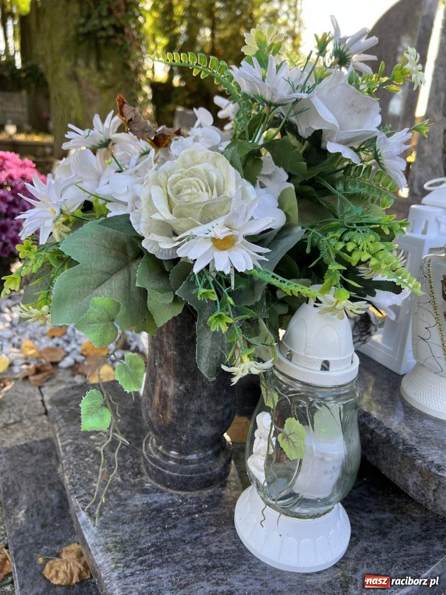 Zdjęcie w galerii na portalu naszraciborz.pl: Jeruzalem przed wspomnieniem Wszystkich Świętych i Zaduszkami wiadomości z regionu