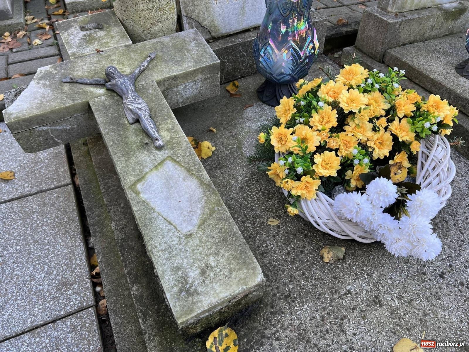 Zdjęcie w galerii na portalu naszraciborz.pl: Jeruzalem przed wspomnieniem Wszystkich Świętych i Zaduszkami wiadomości z regionu