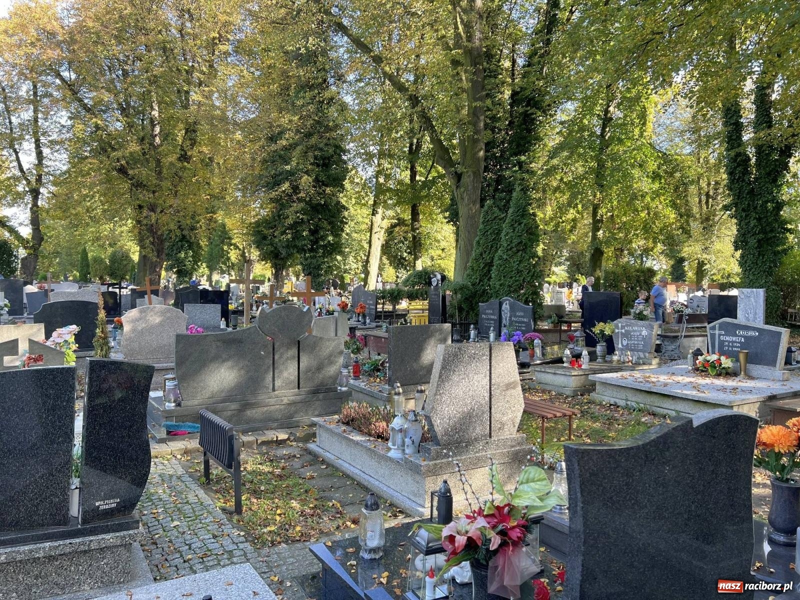 Zdjęcie w galerii na portalu naszraciborz.pl: Jeruzalem przed wspomnieniem Wszystkich Świętych i Zaduszkami wiadomości z regionu