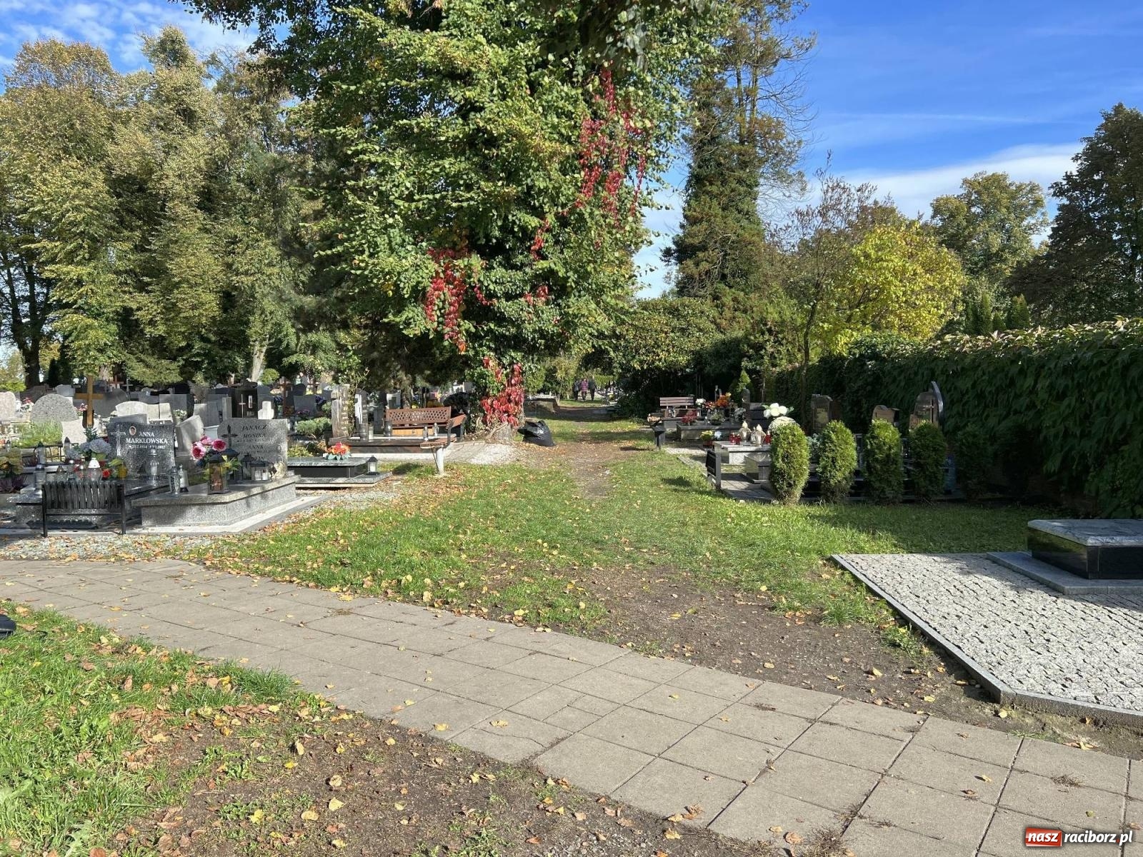 Zdjęcie w galerii na portalu naszraciborz.pl: Jeruzalem przed wspomnieniem Wszystkich Świętych i Zaduszkami wiadomości z regionu