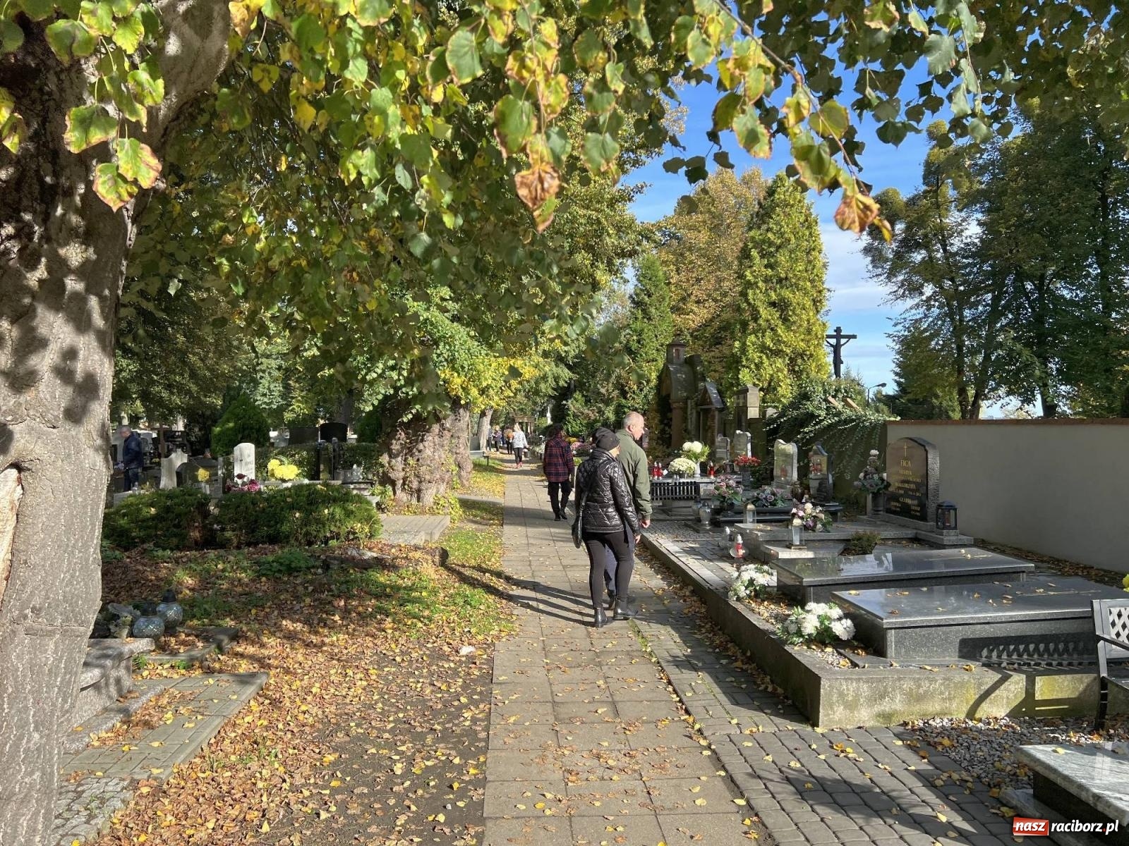 Zdjęcie w galerii na portalu naszraciborz.pl: Jeruzalem przed wspomnieniem Wszystkich Świętych i Zaduszkami wiadomości z regionu
