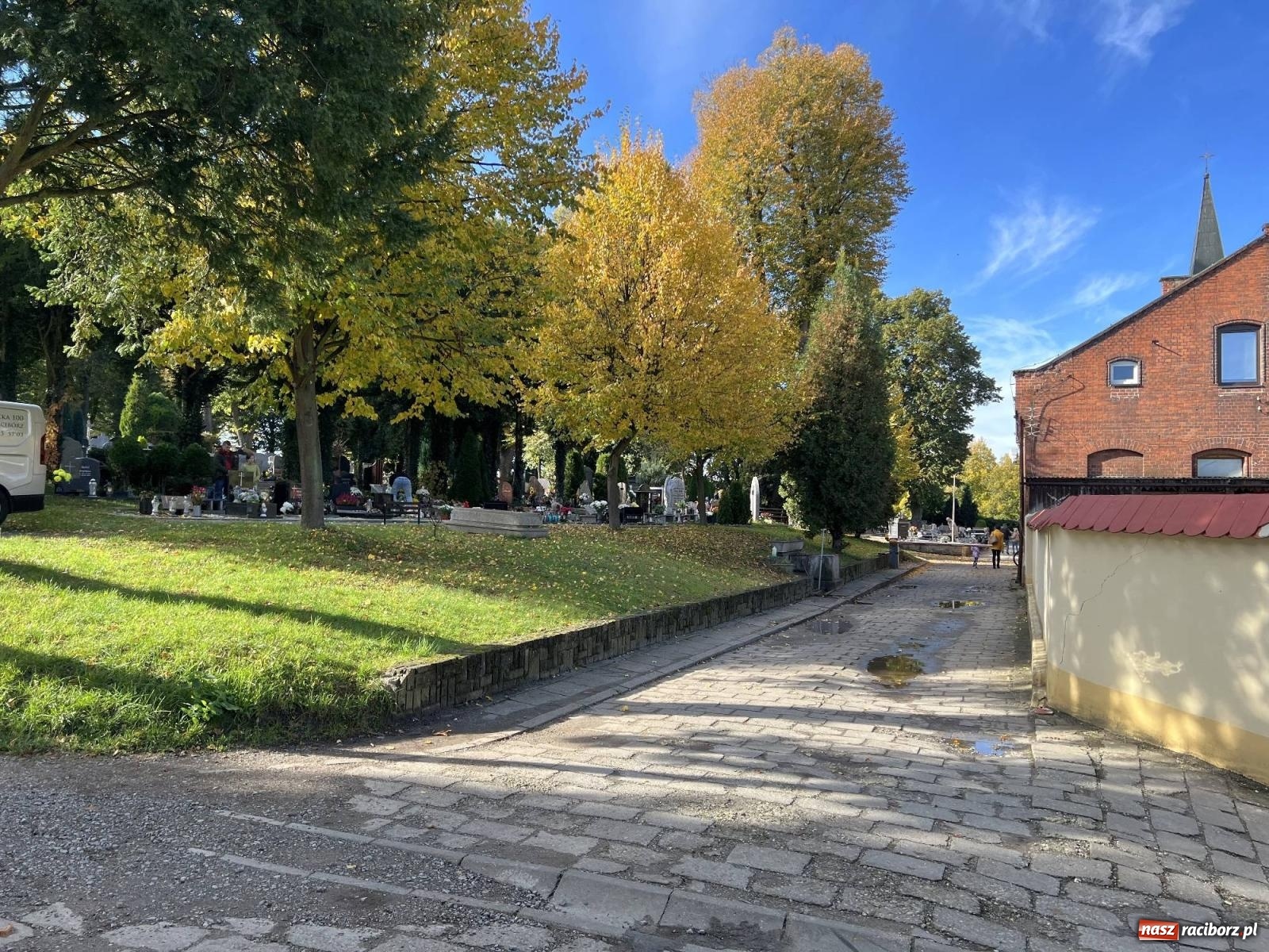 Zdjęcie w galerii na portalu naszraciborz.pl: Jeruzalem przed wspomnieniem Wszystkich Świętych i Zaduszkami wiadomości z regionu