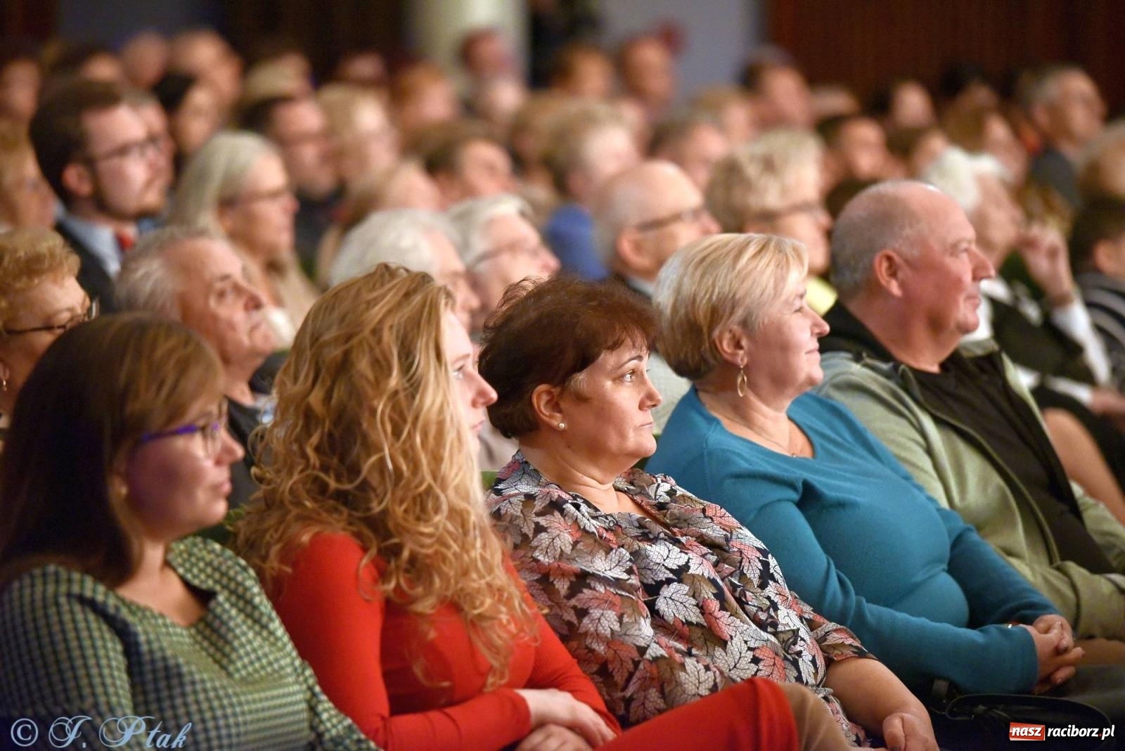 Zdjęcie w galerii na portalu naszraciborz.pl: Wiedeńska krew - operetka na deskach RCK [FOTO i WIDEO] wiadomości z regionu