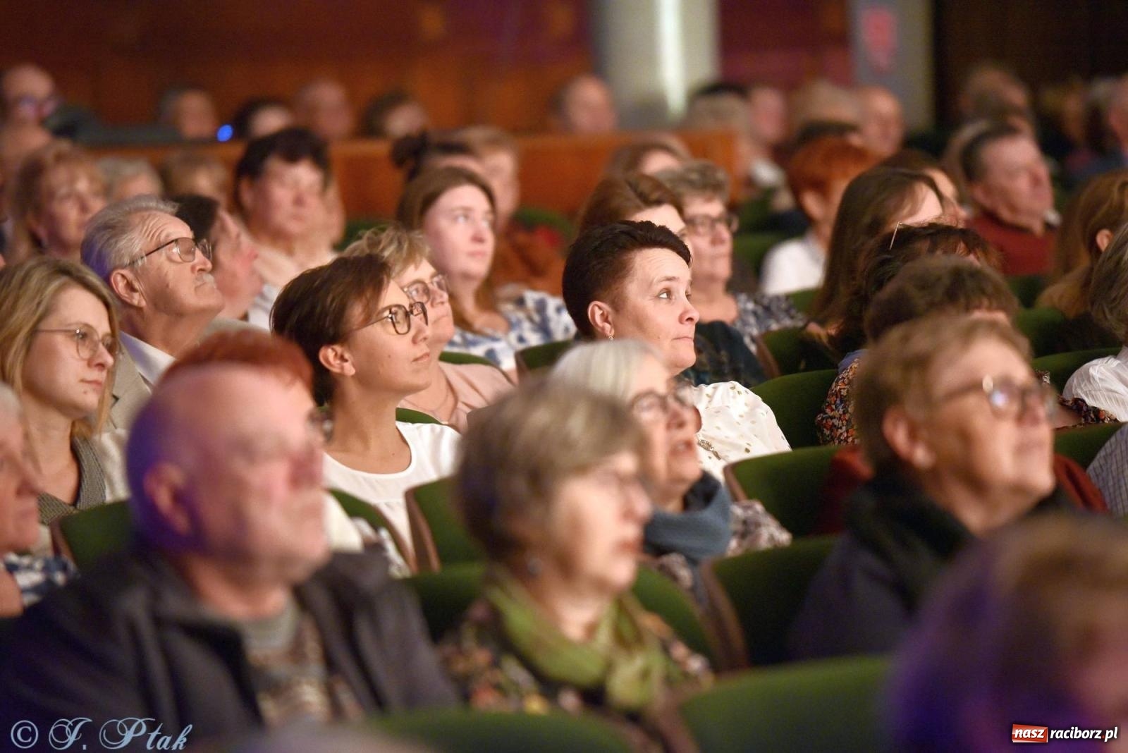Zdjęcie w galerii na portalu naszraciborz.pl: Wiedeńska krew - operetka na deskach RCK [FOTO i WIDEO] wiadomości z regionu