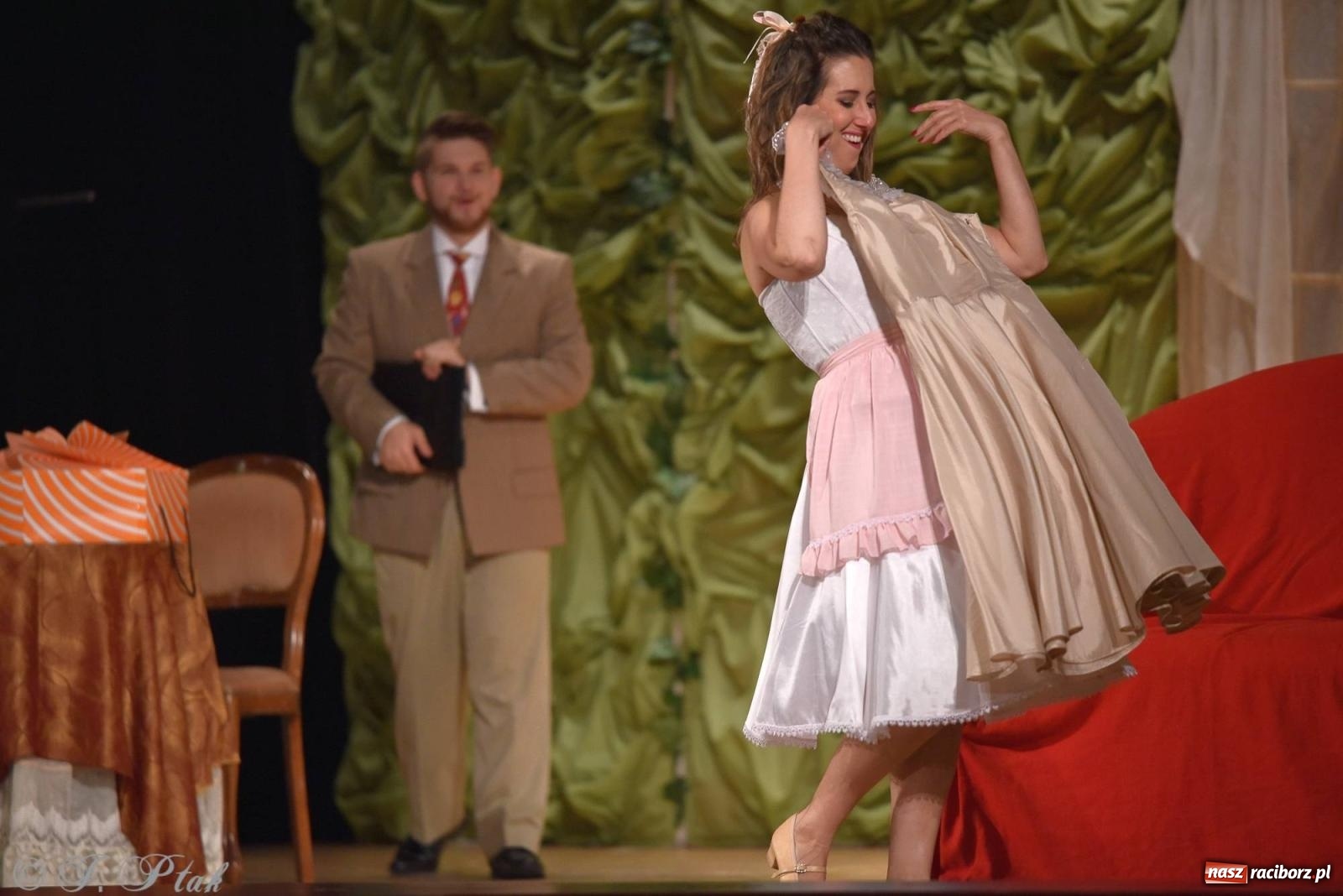 Zdjęcie w galerii na portalu naszraciborz.pl: Wiedeńska krew - operetka na deskach RCK [FOTO i WIDEO] wiadomości z regionu