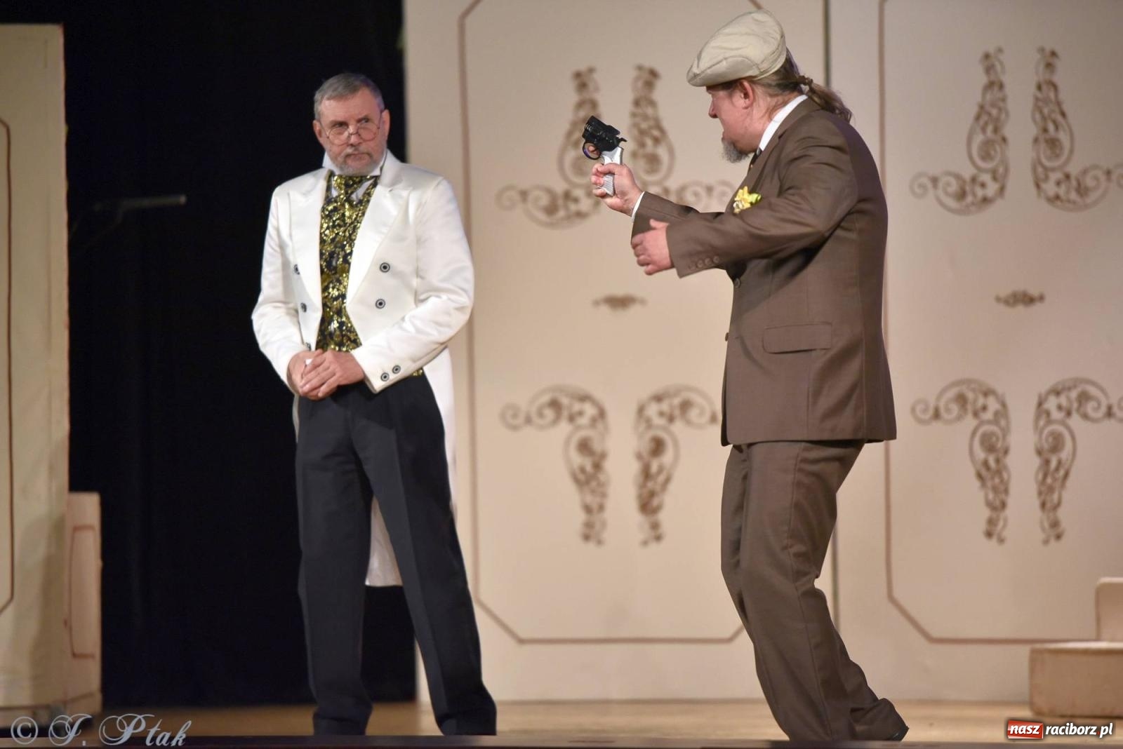 Zdjęcie w galerii na portalu naszraciborz.pl: Wiedeńska krew - operetka na deskach RCK [FOTO i WIDEO] wiadomości z regionu