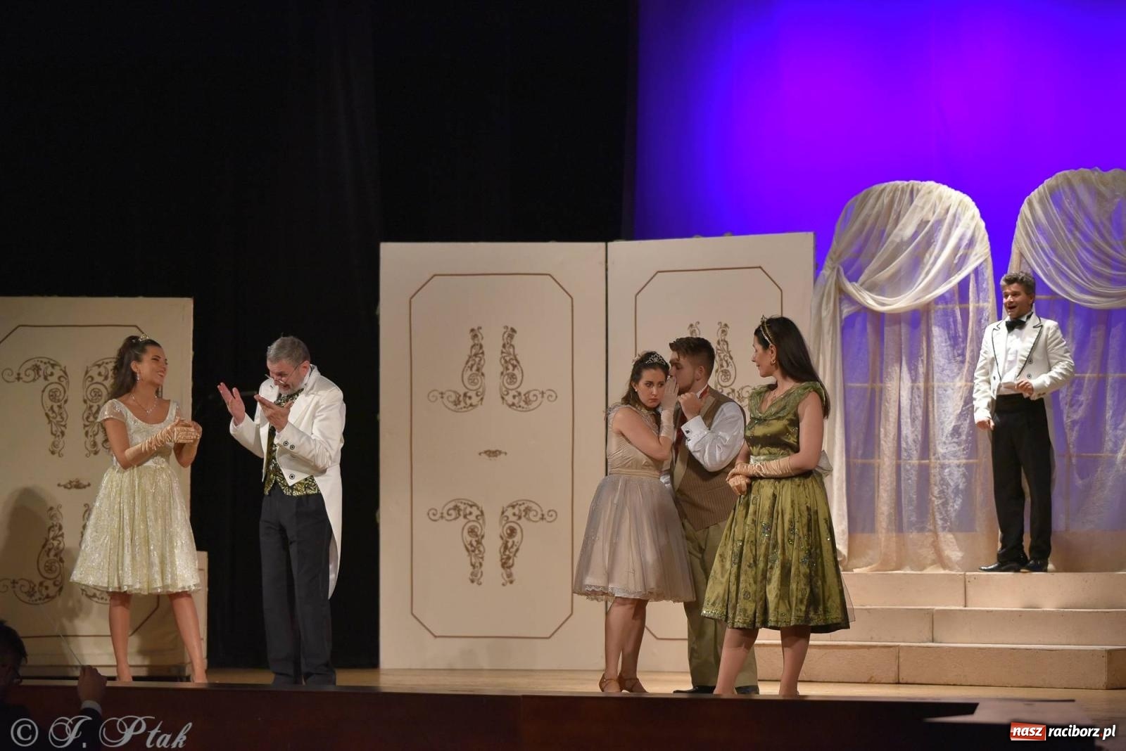 Zdjęcie w galerii na portalu naszraciborz.pl: Wiedeńska krew - operetka na deskach RCK [FOTO i WIDEO] wiadomości z regionu