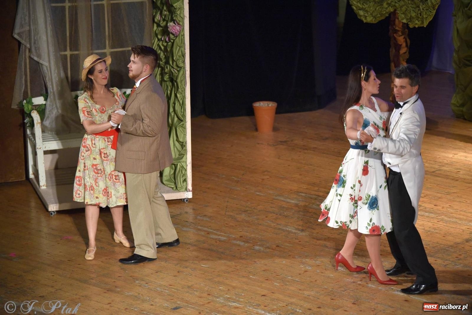 Zdjęcie w galerii na portalu naszraciborz.pl: Wiedeńska krew - operetka na deskach RCK [FOTO i WIDEO] wiadomości z regionu