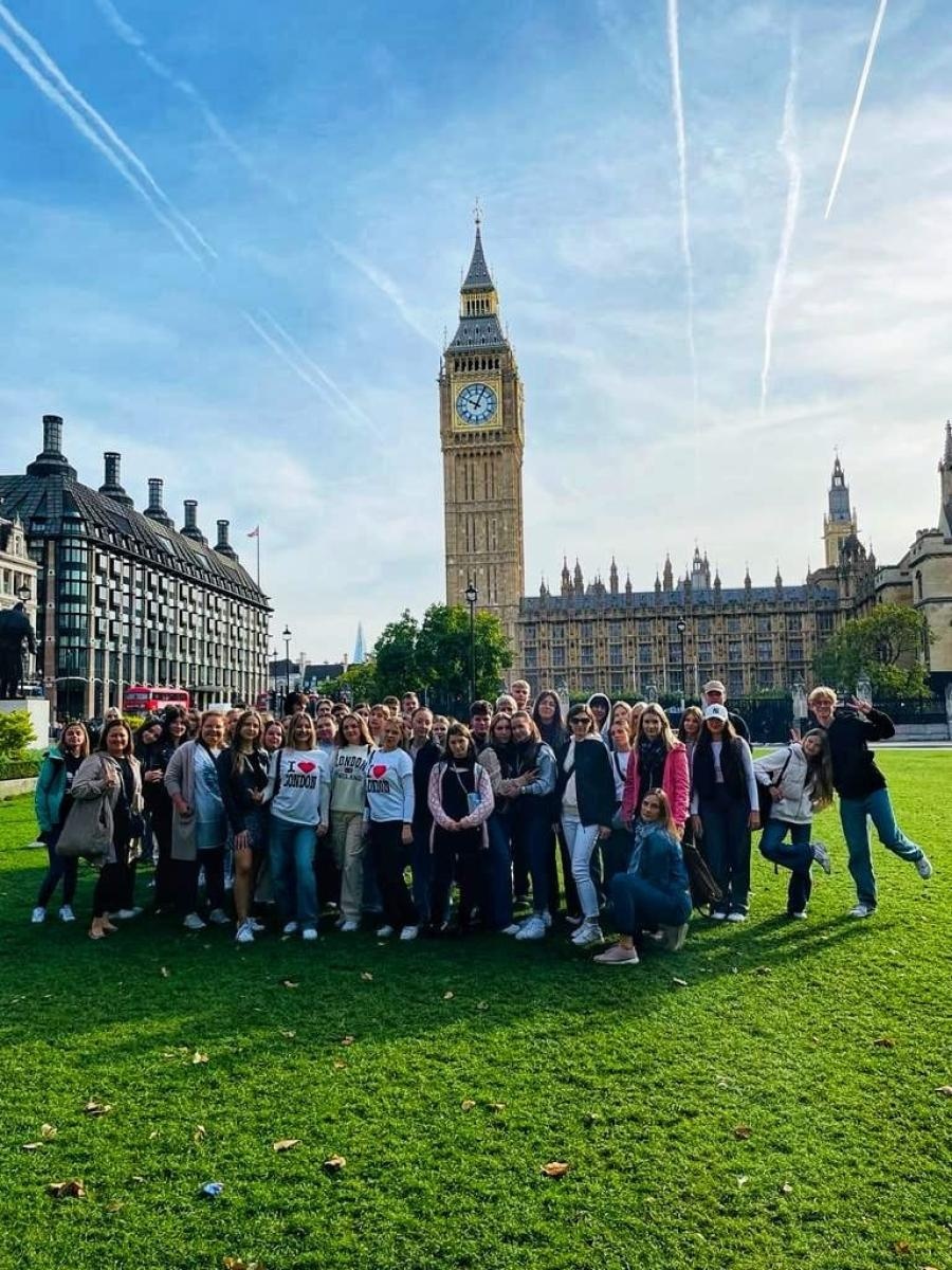 Zdjęcie w galerii na portalu naszraciborz.pl: Uczniowie Ekonomika na warsztatach w Londynie wiadomości z regionu