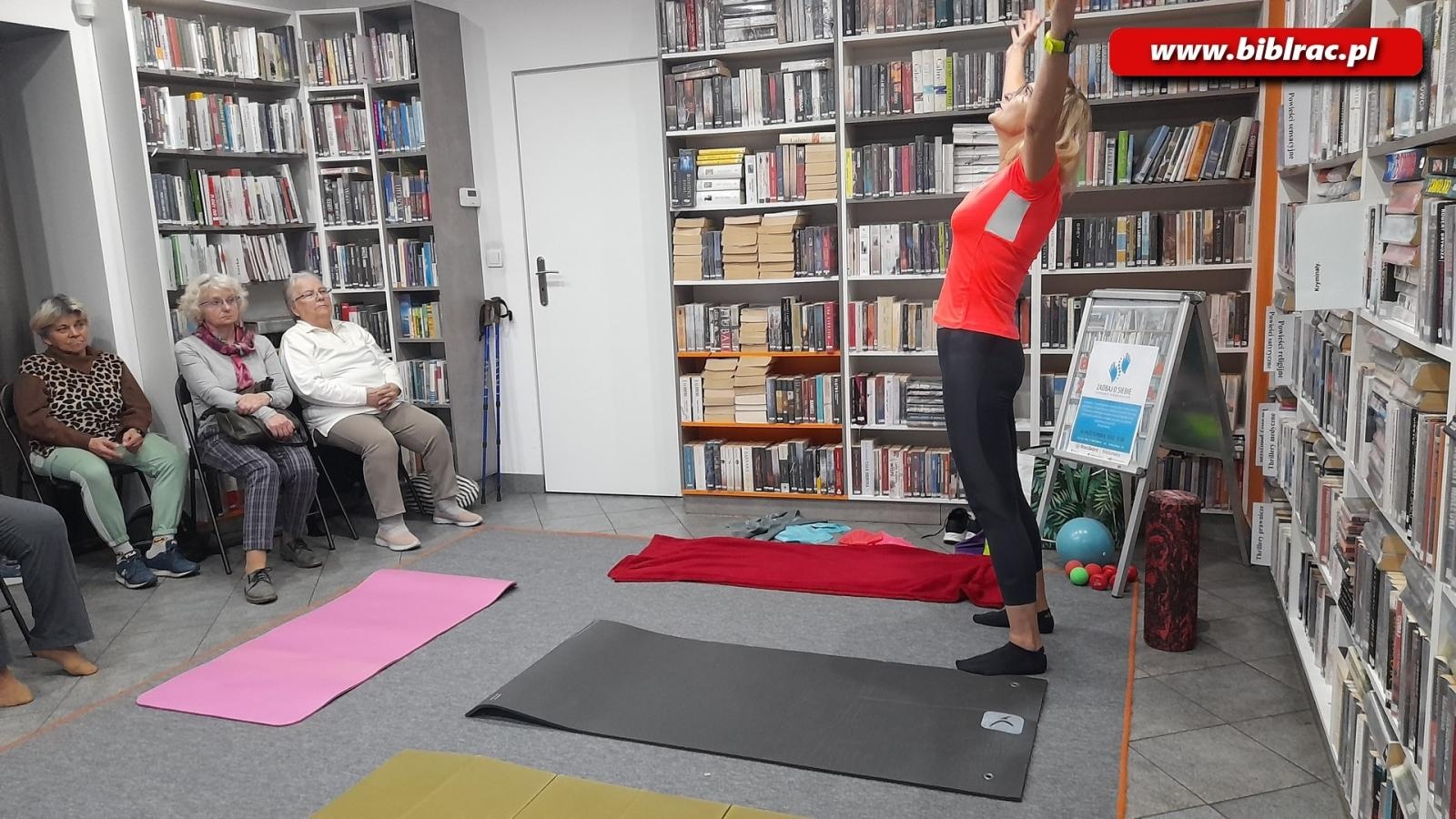 Zdjęcie w galerii na portalu naszraciborz.pl: Zadbaj o kręgosłup! Spotkanie w bibliotece na Ostrogu wiadomości z regionu