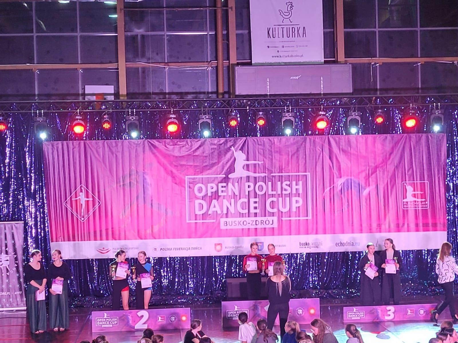 Zdjęcie w galerii na portalu naszraciborz.pl: SKAZ-owiczki idą przez turnieje taneczne jak burza! wiadomości z regionu