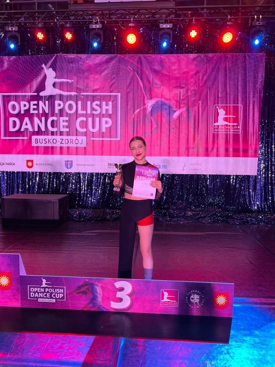 Zdjęcie w galerii na portalu naszraciborz.pl: SKAZ-owiczki idą przez turnieje taneczne jak burza! wiadomości z regionu