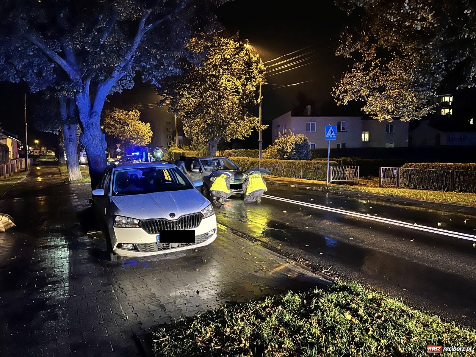 Zdjęcie w galerii na portalu naszraciborz.pl: Potrącenie na Opawskiej. 36-latka w szpitalu [FOTO] wiadomości z regionu