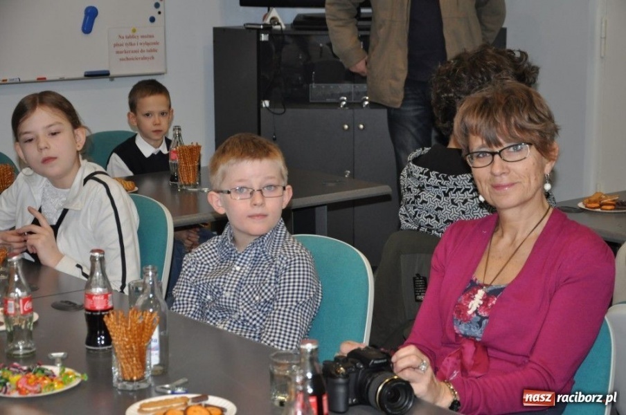 Zdjęcie w galerii na portalu naszraciborz.pl: Małe jest piękne i może dużo wiadomości z regionu