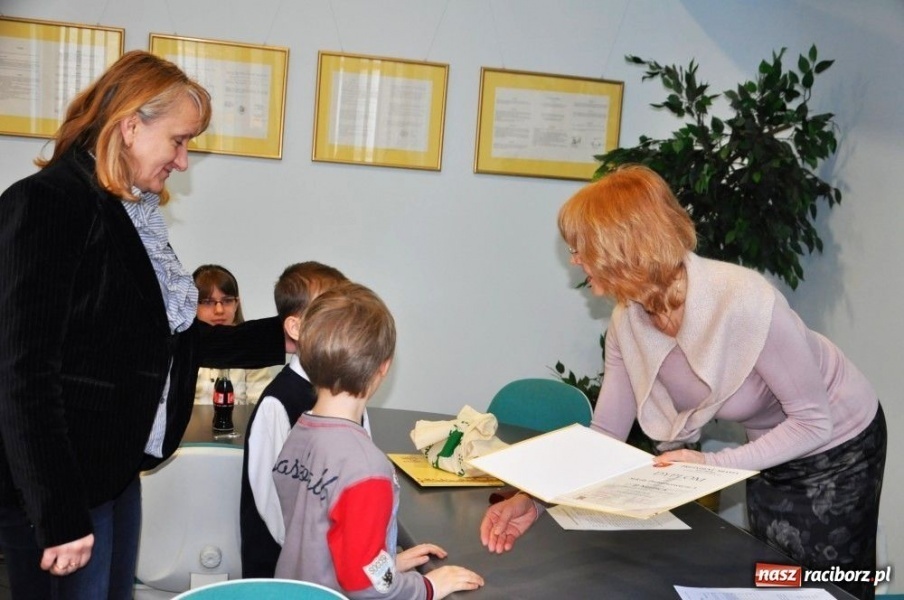 Zdjęcie w galerii na portalu naszraciborz.pl: Małe jest piękne i może dużo wiadomości z regionu