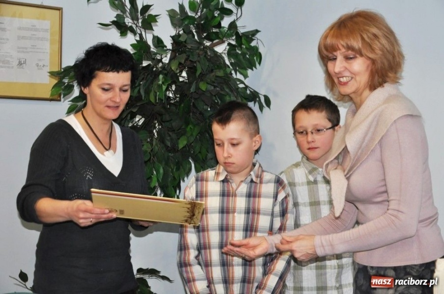 Zdjęcie w galerii na portalu naszraciborz.pl: Małe jest piękne i może dużo wiadomości z regionu